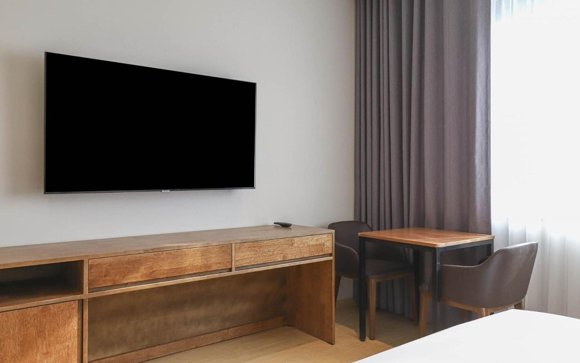 Standard Double Room - Photo 6