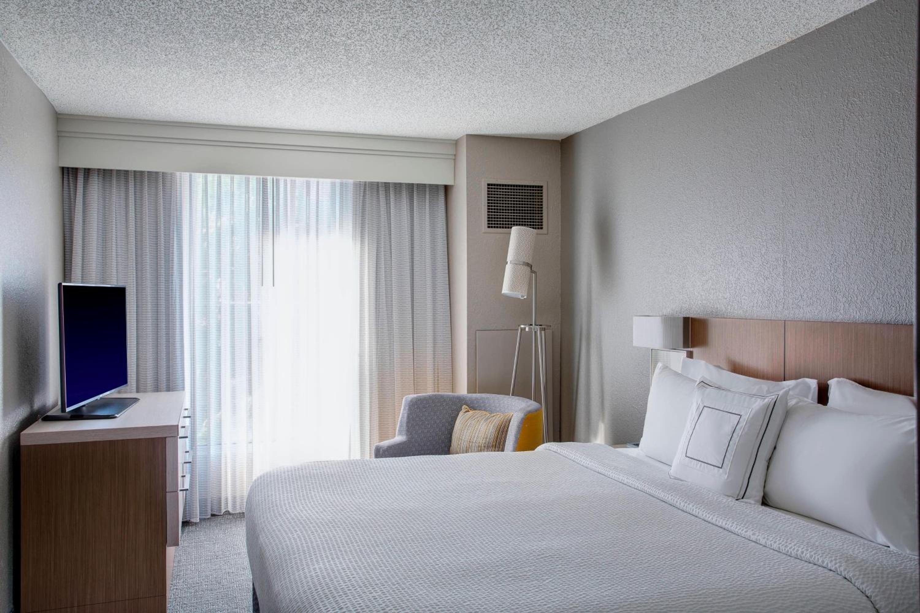 Junior Suite with Sofa Bed