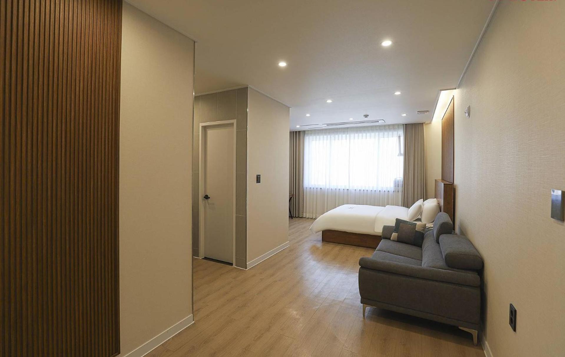 Deluxe Suite - Photo 4