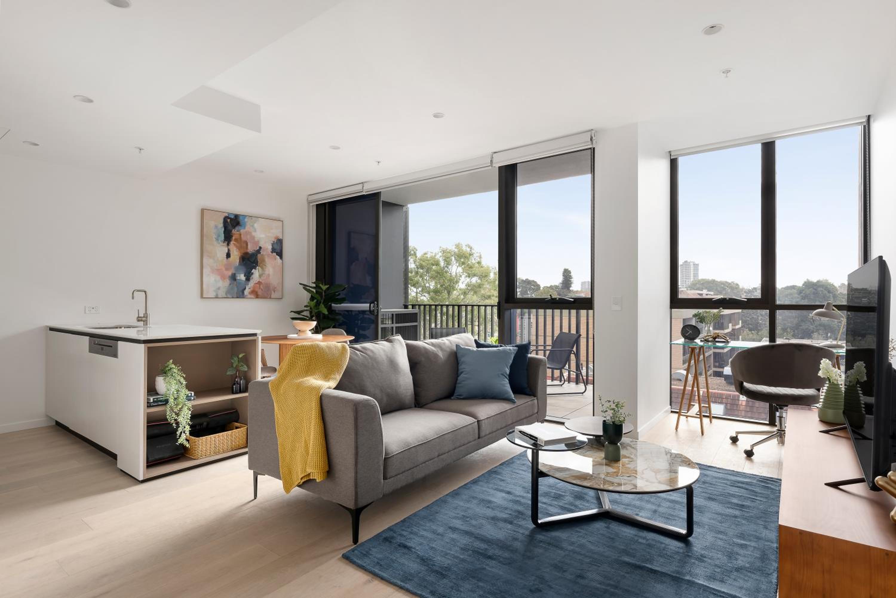 One-Bedroom Apartment