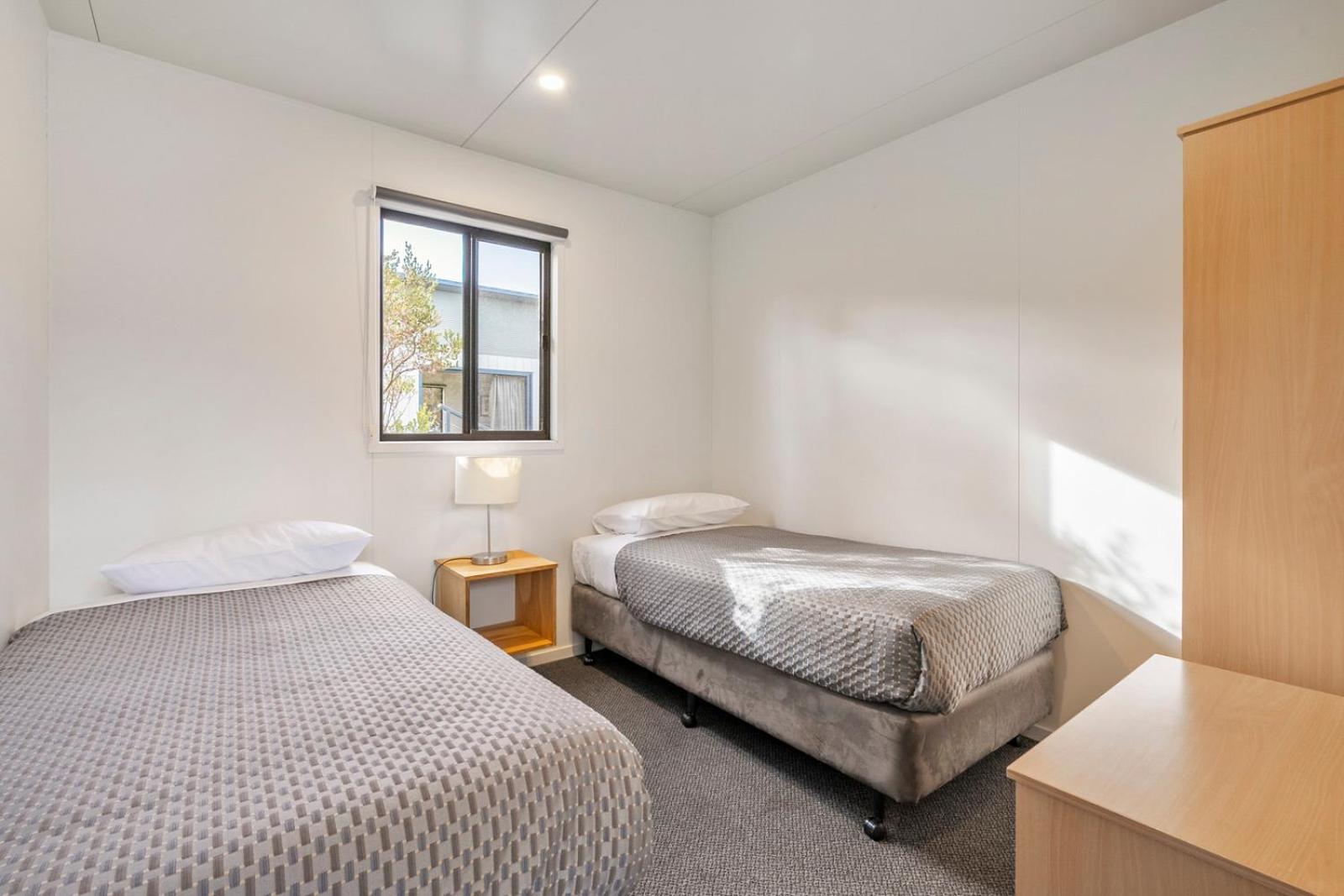 Premium Waterview Chalet - Photo 2
