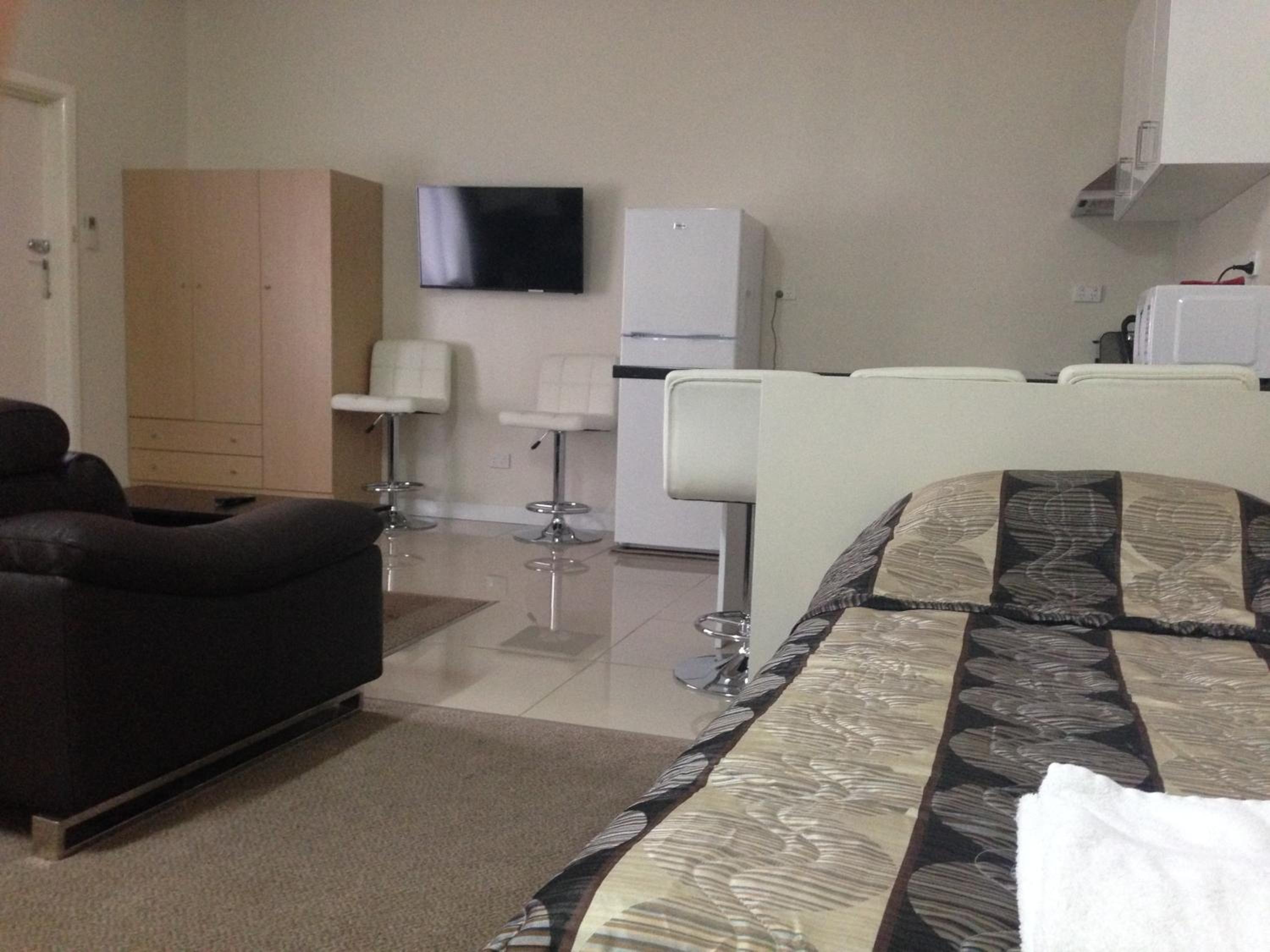 Executive Family Room photo 1