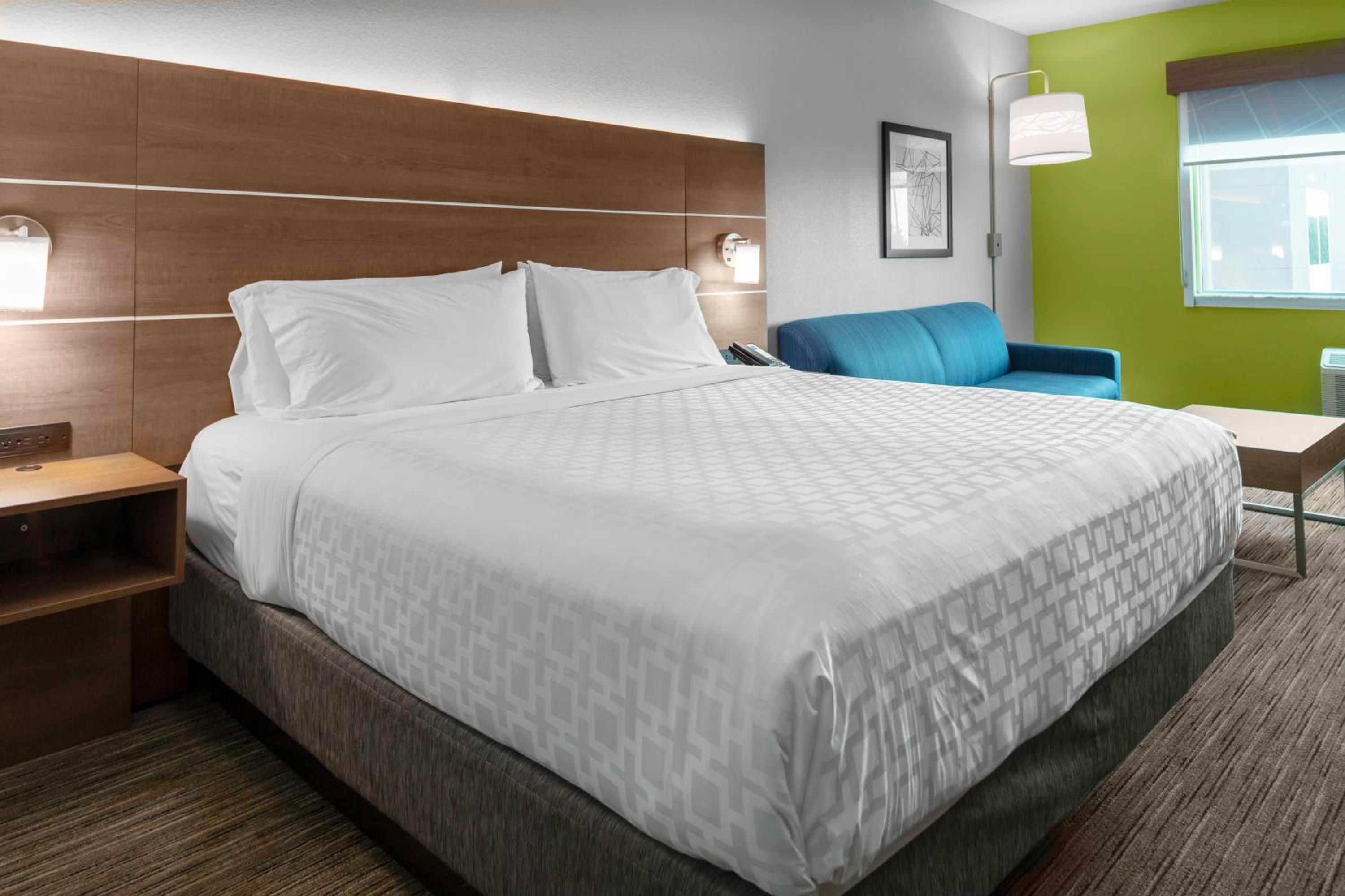 King Suite with Sofa Bed at Holiday Inn Express & Suites Leander by IHG in Leander