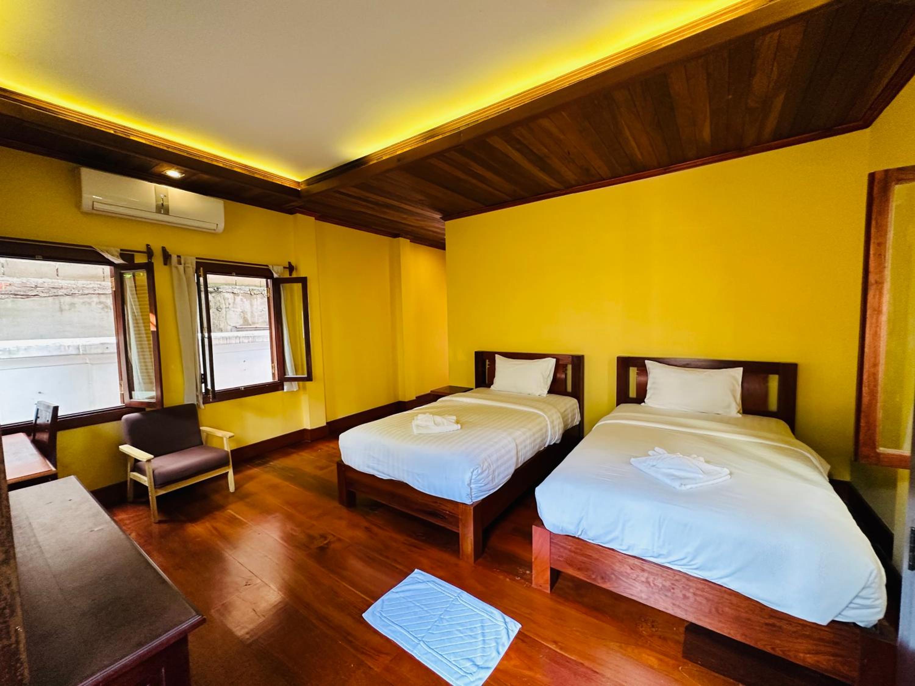 Deluxe Twin Room - Photo 17
