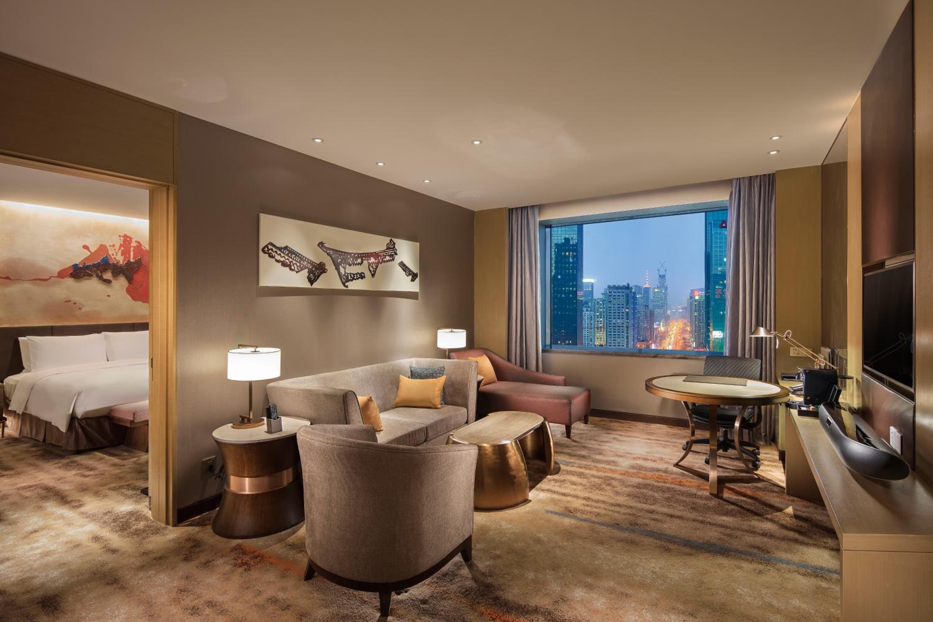 One-Bedroom King Suite