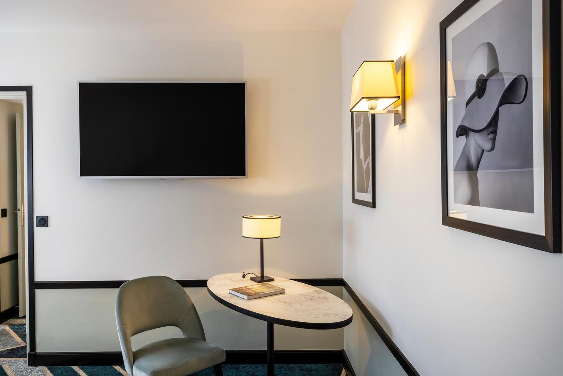 Family Suite - Photo 7