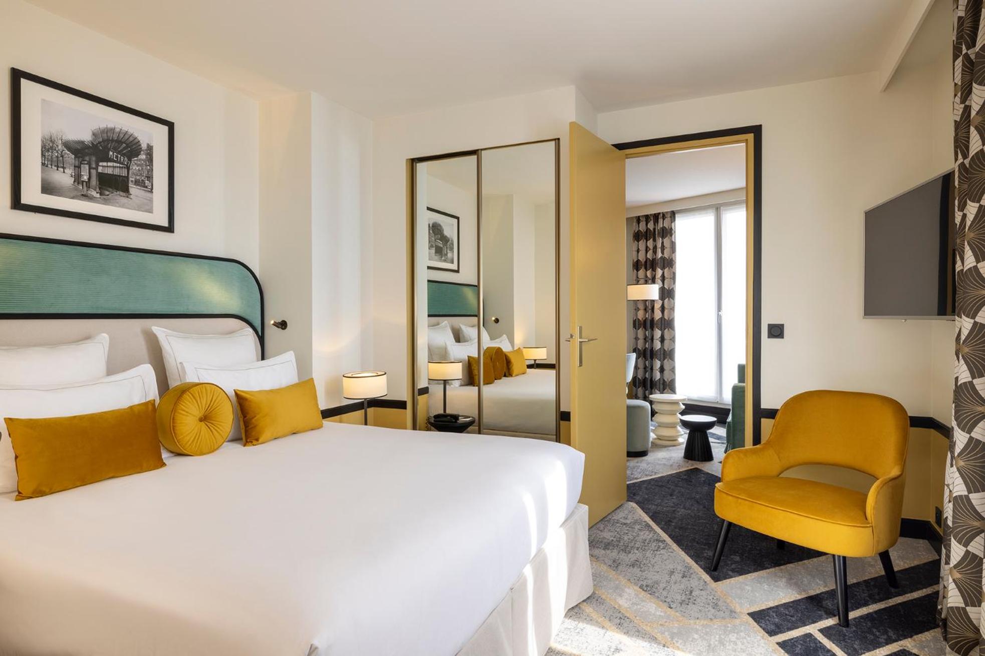 Suite (2 Adults) - Photo 1