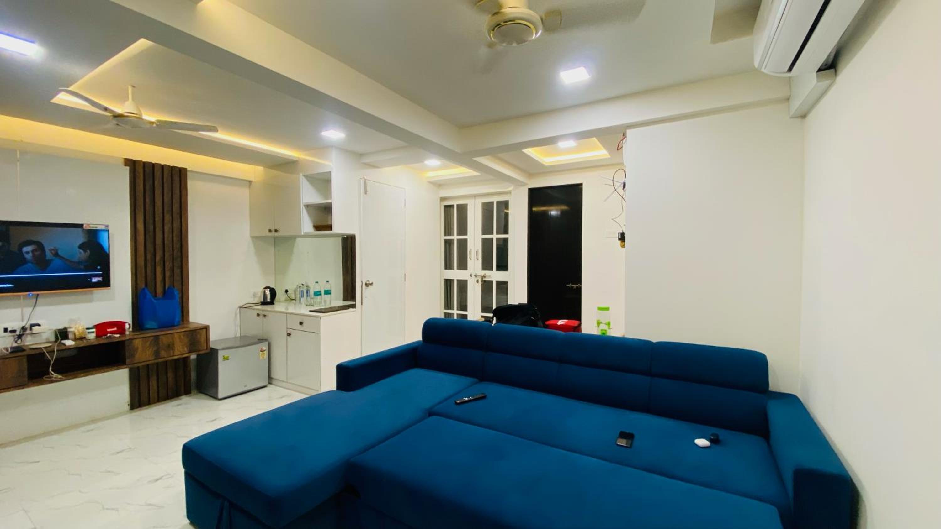 Deluxe Double Room with Balcony and Sea View photo 3