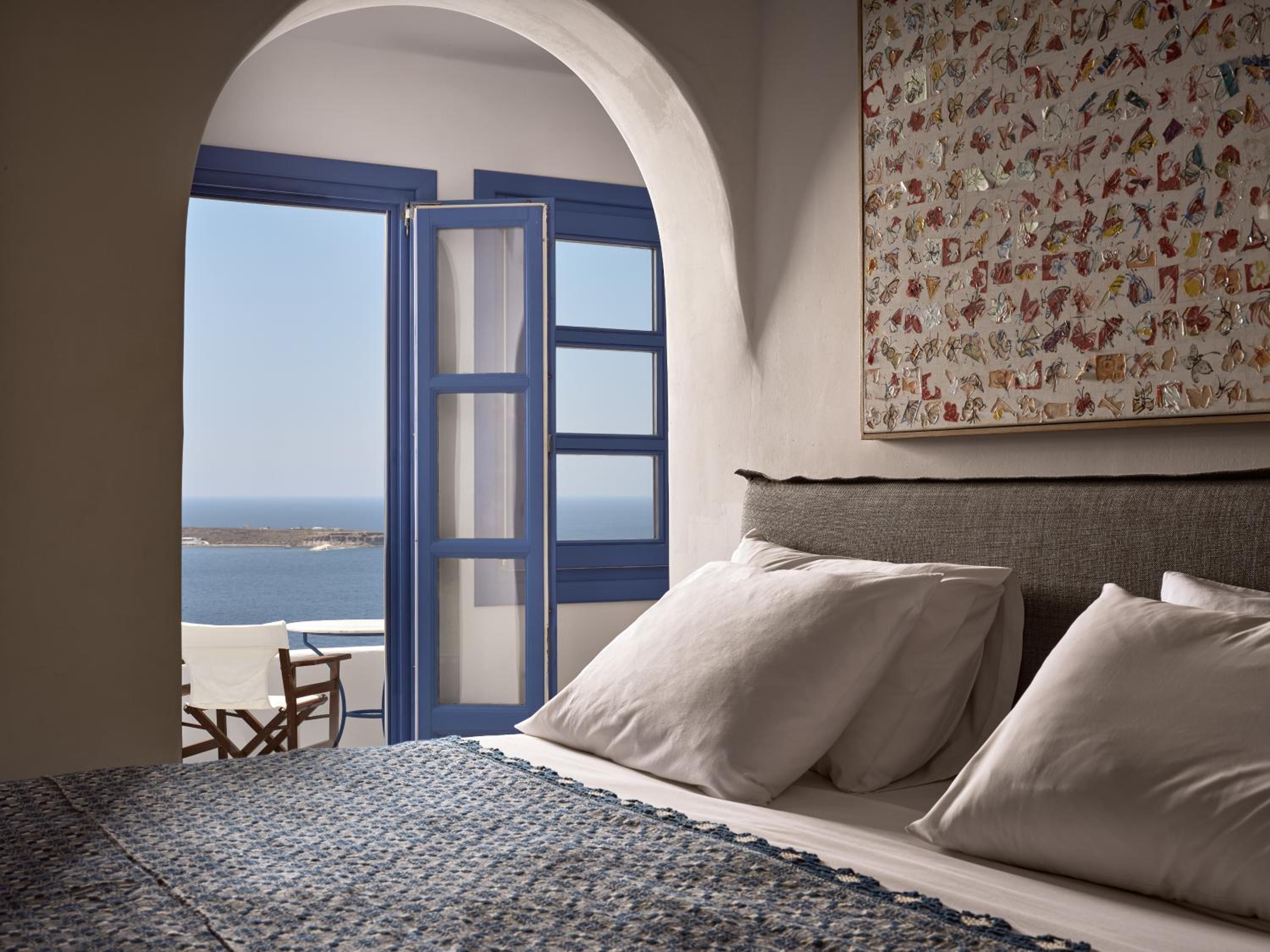 Superior Honeymoon Plunge Pool Suite with Sunset View