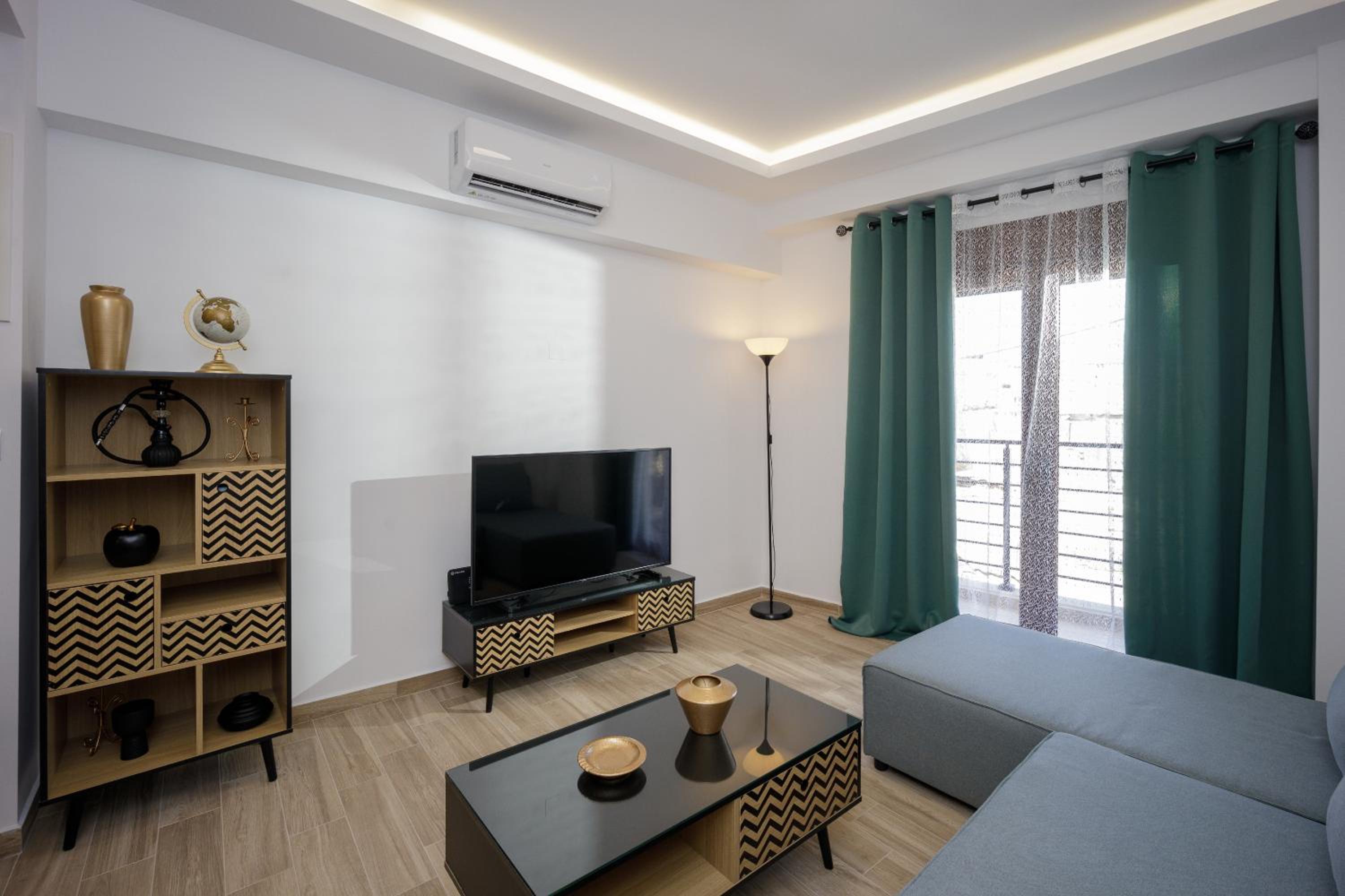 Apartment with Balcony