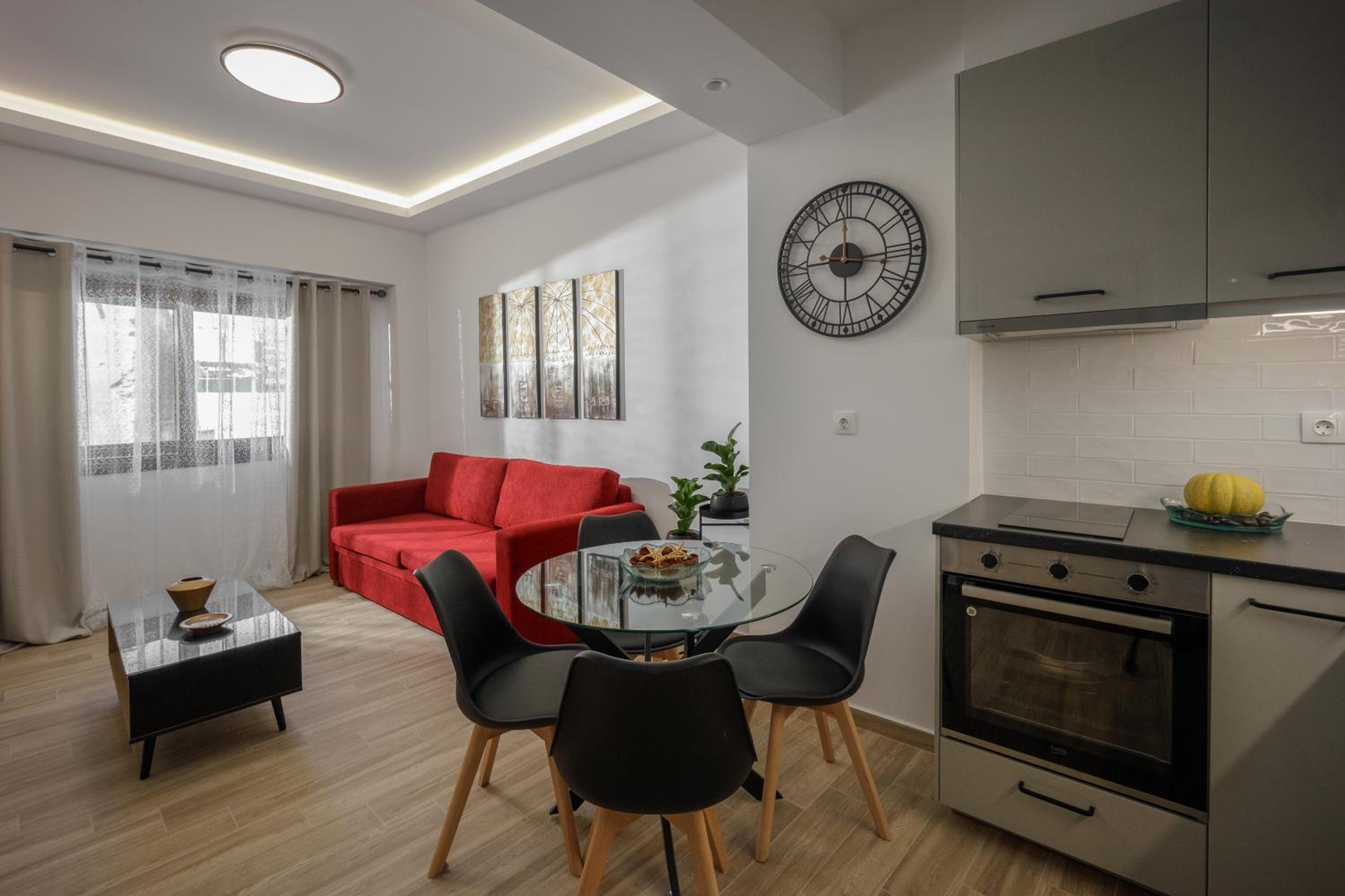 One-Bedroom Apartment