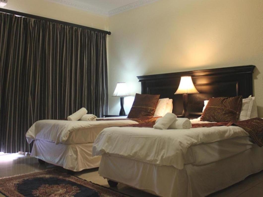 Executive Suite photo 3
