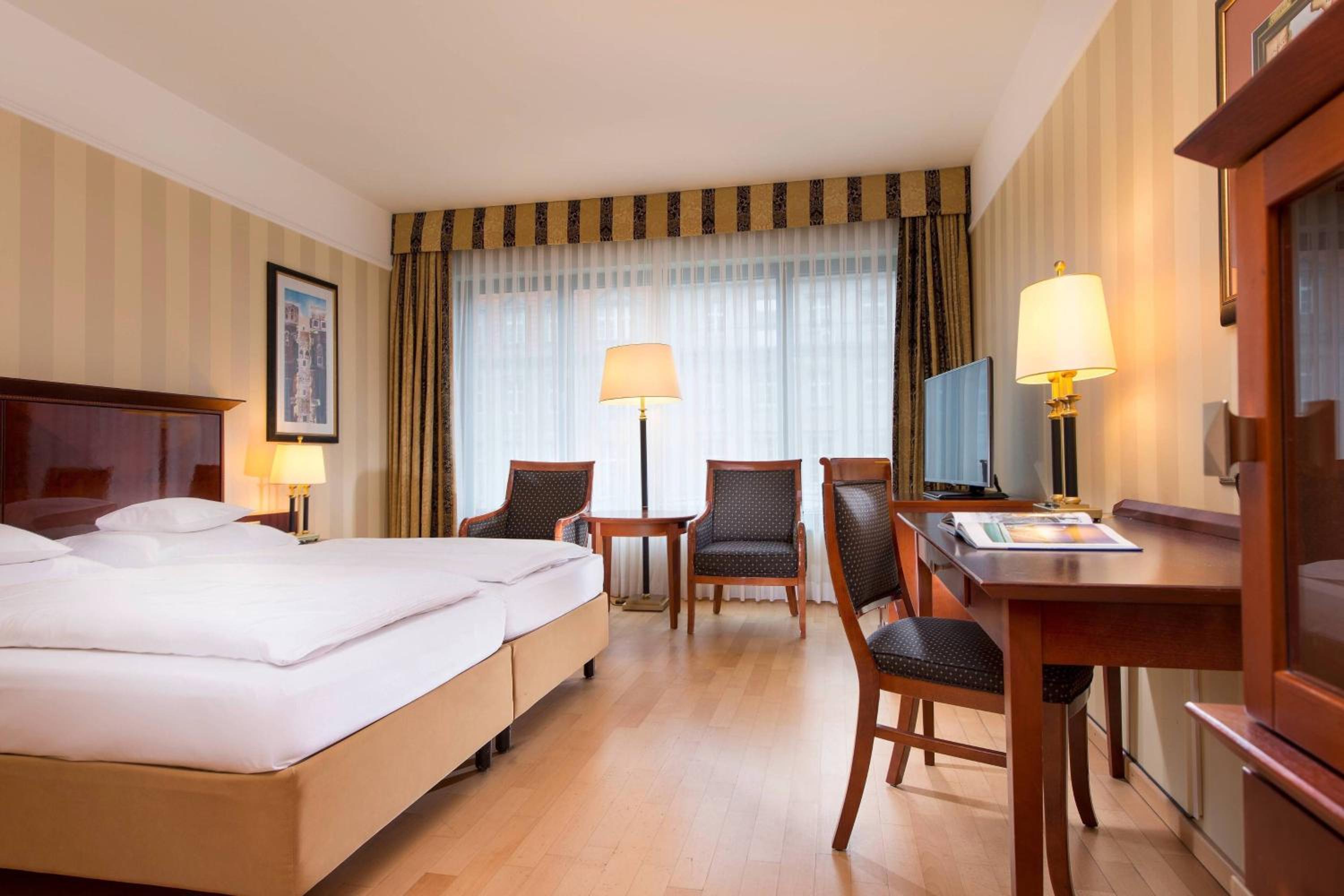 Classic, Guest room, 1 King