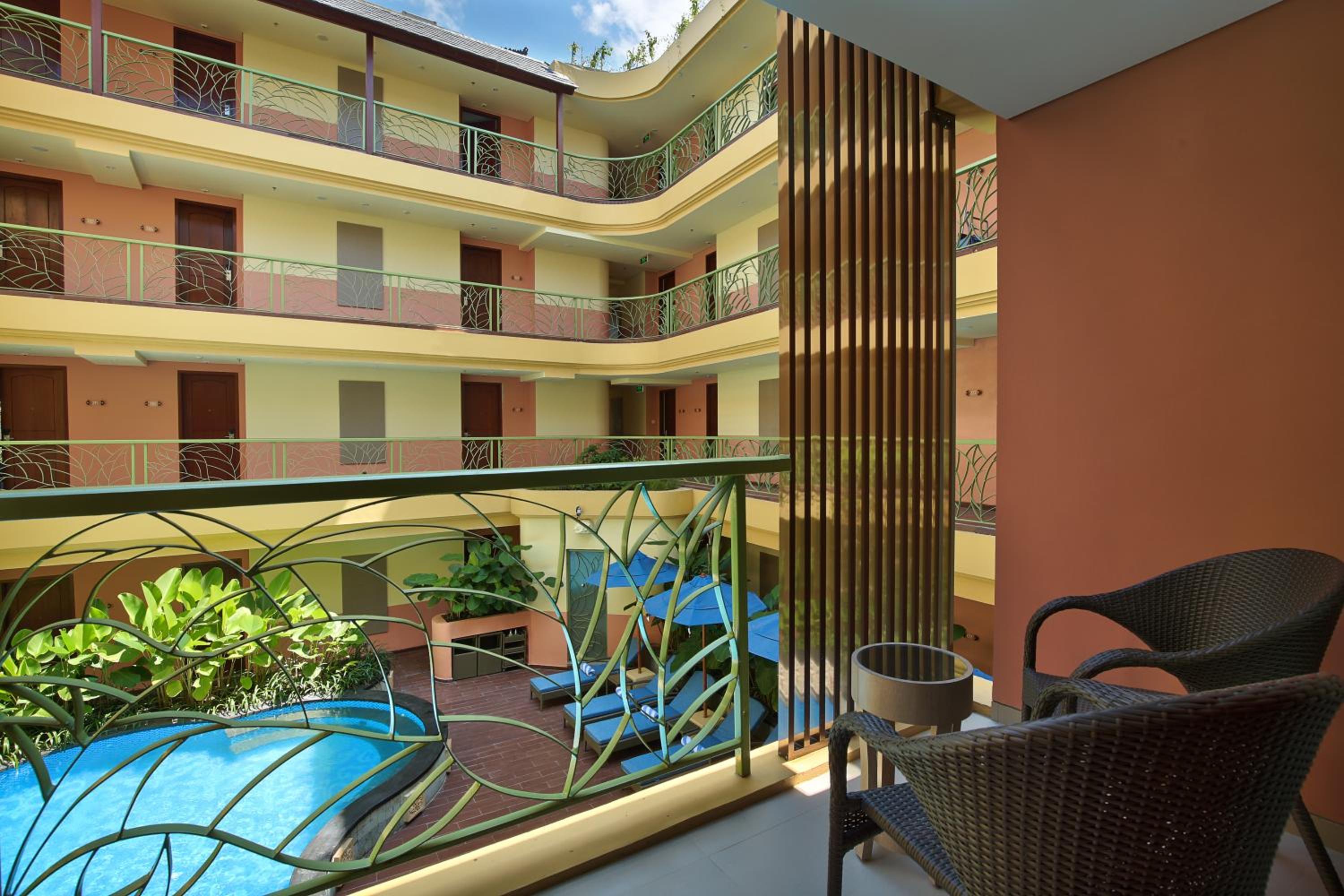 Premium Suite