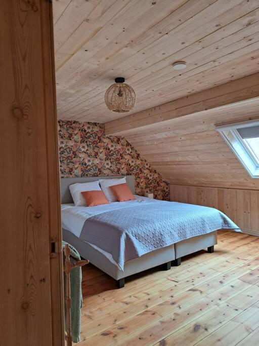 Four-Bedroom House photo 1