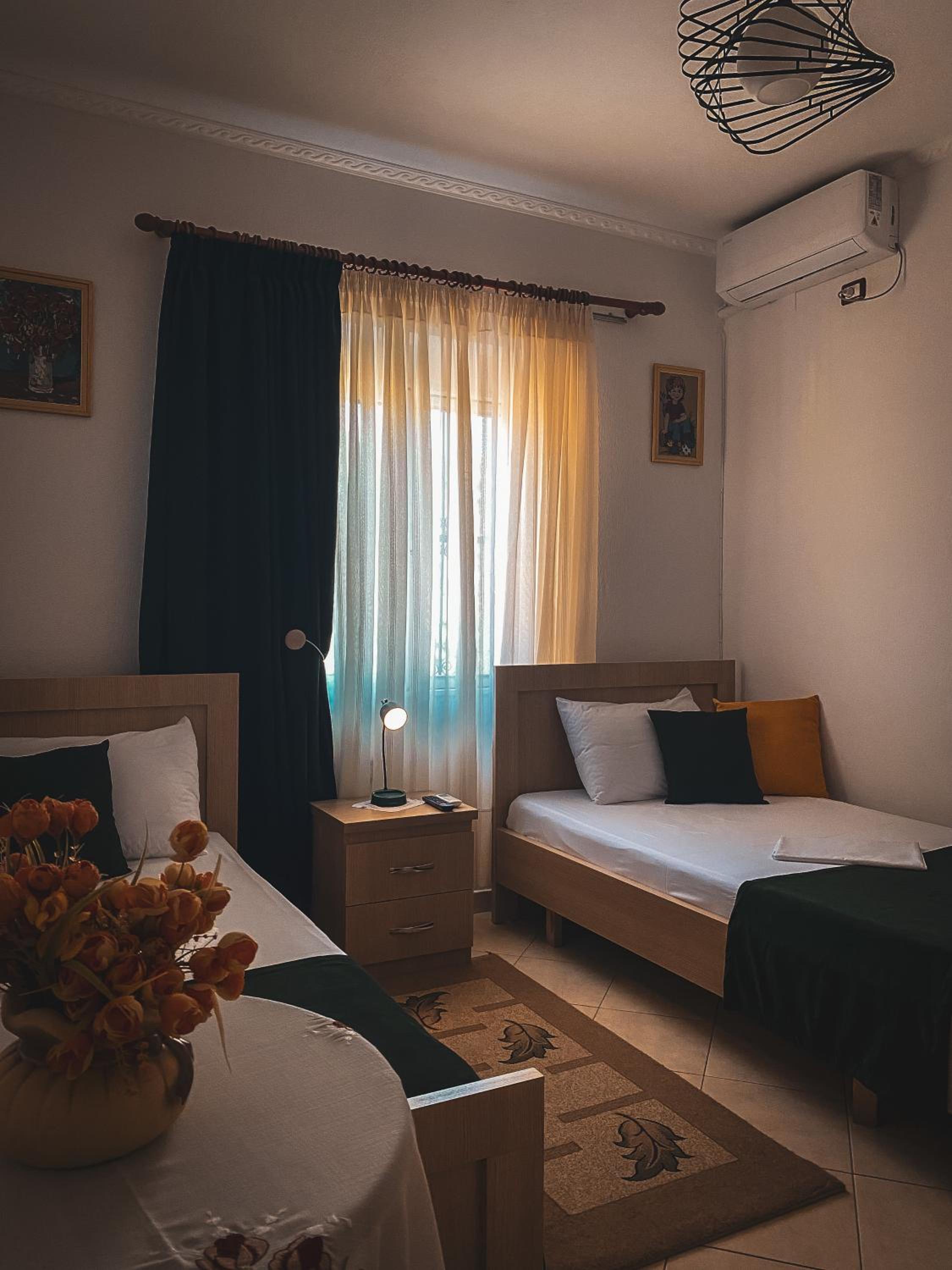 Budget Twin Room photo 1