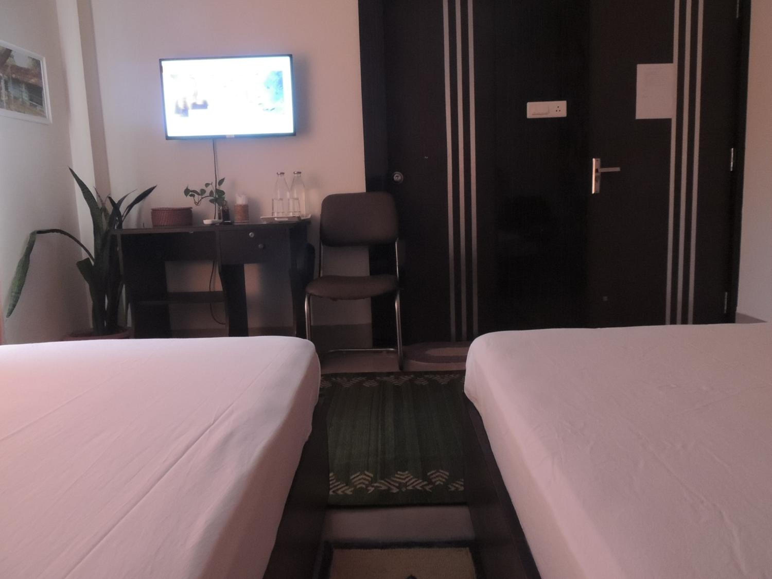 Double or Twin Room with View photo 2