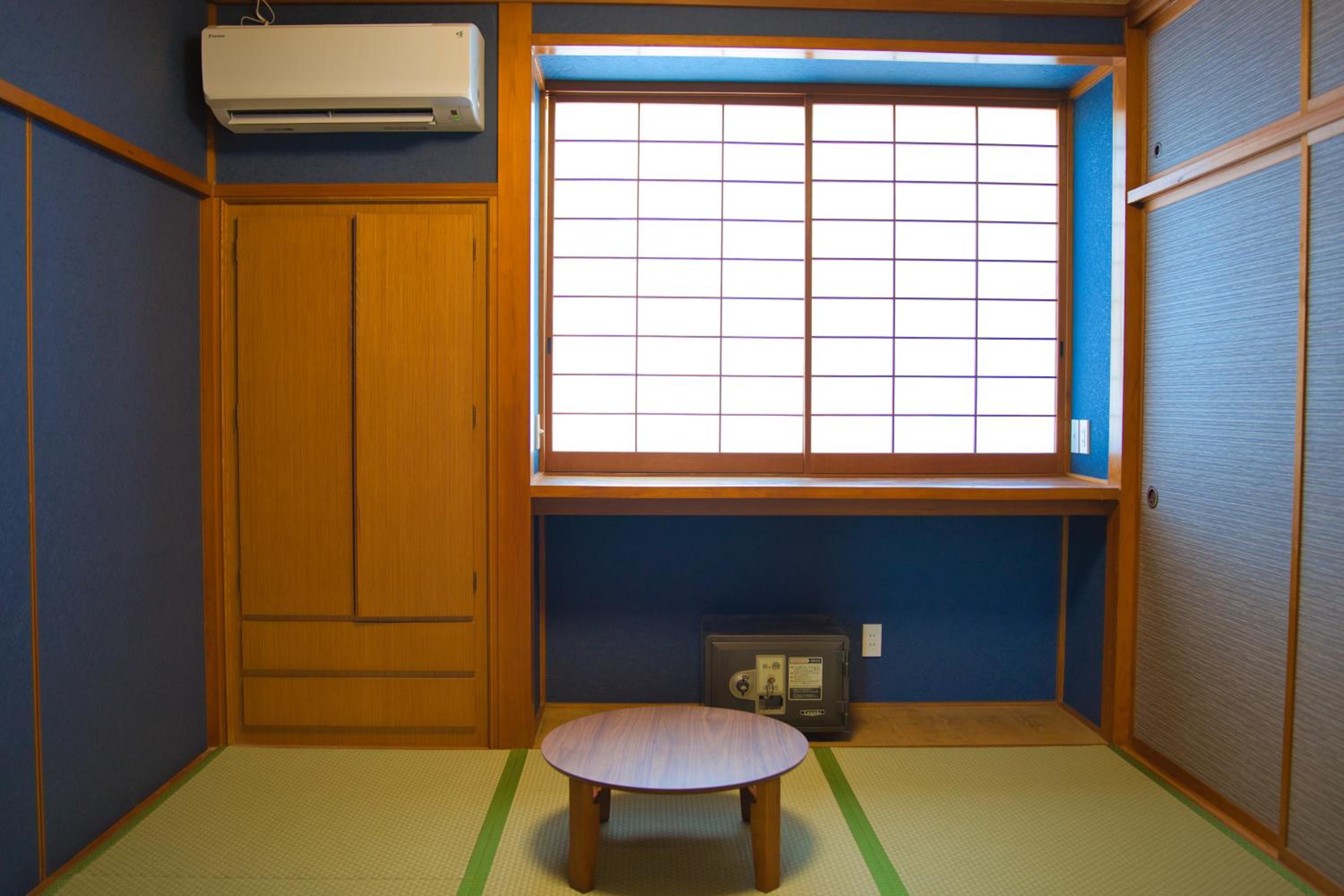 Economy Double or Twin Room - Photo 12