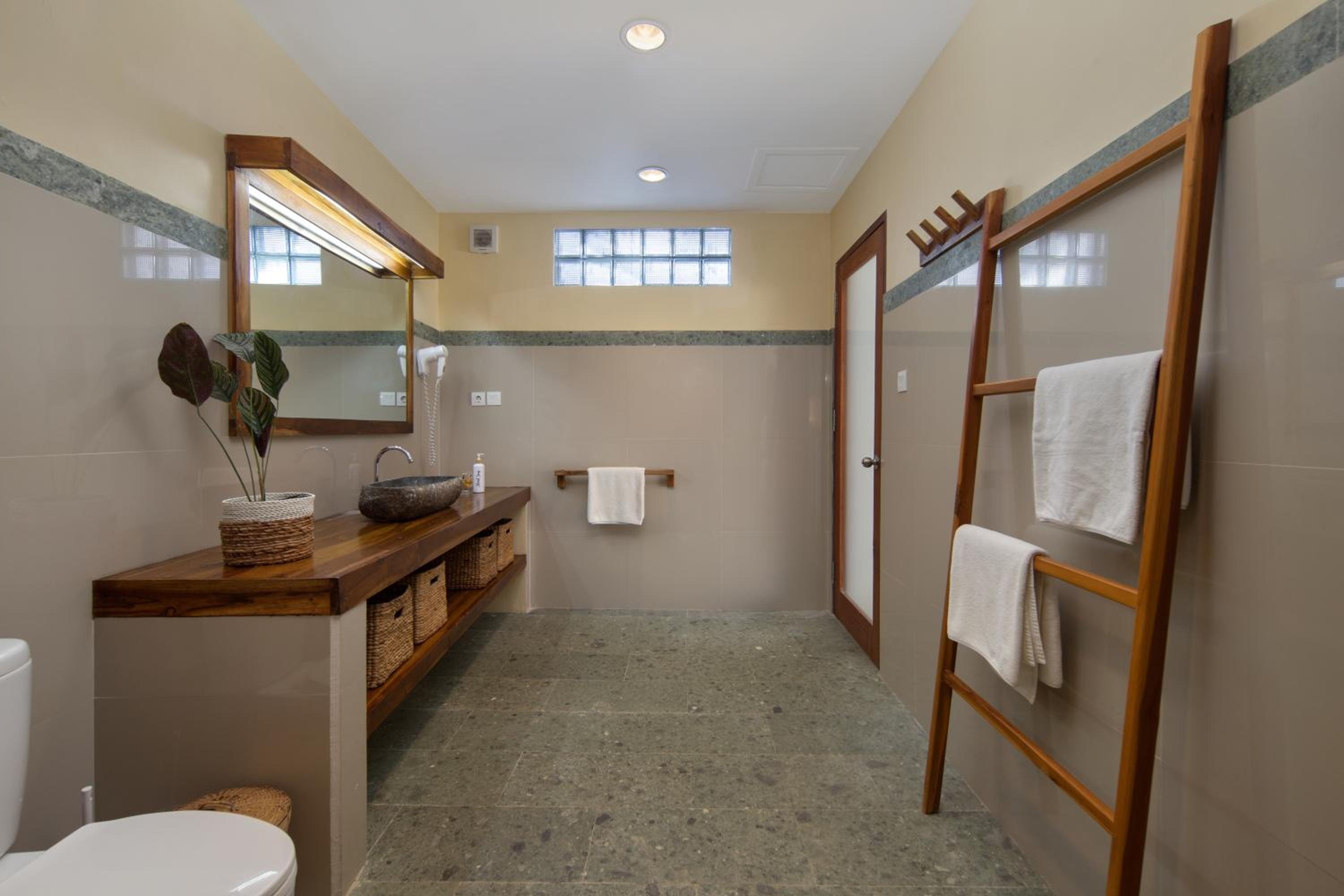 Two-Bedroom Villa photo 2