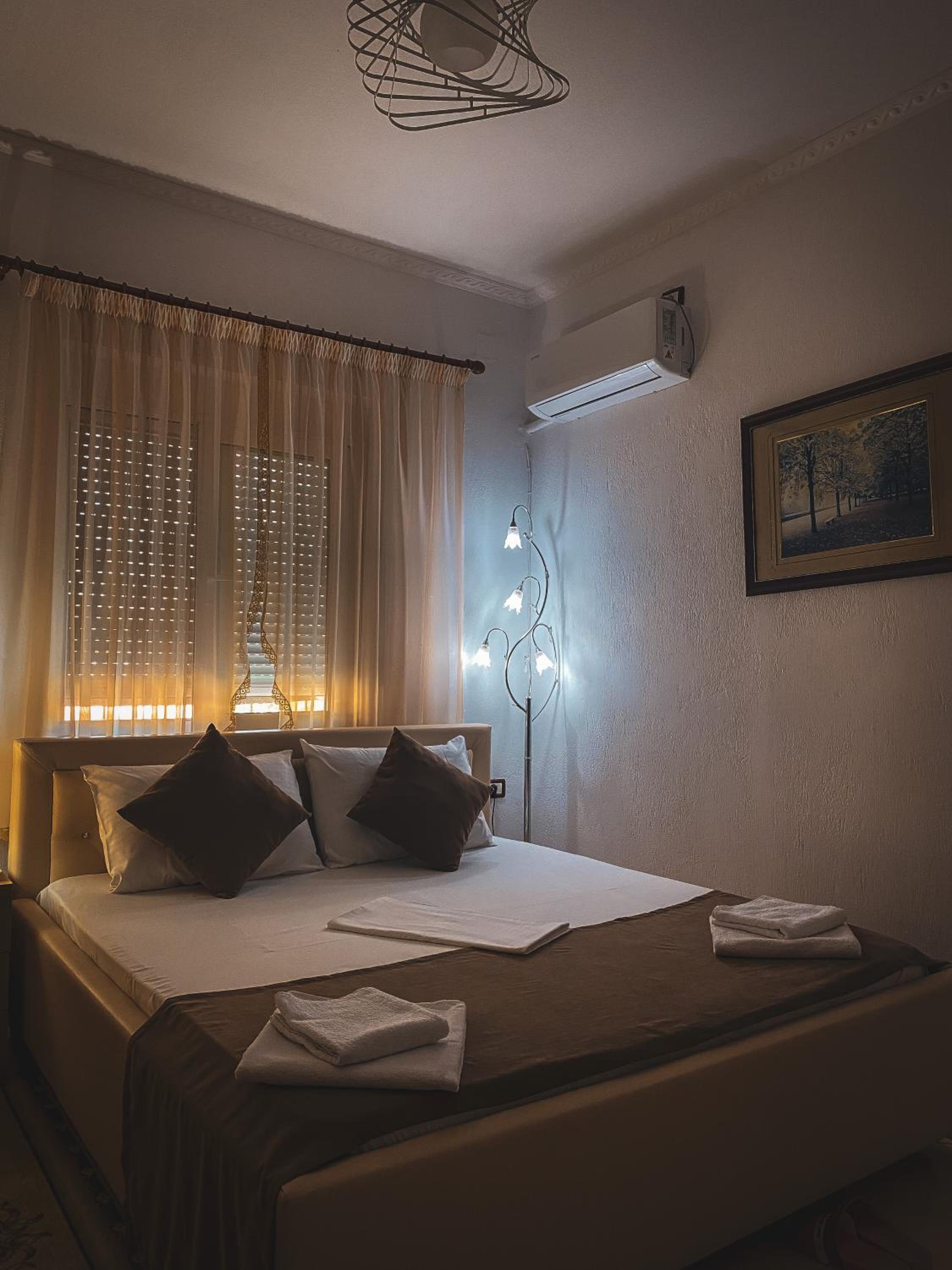 Deluxe Queen Room photo 2