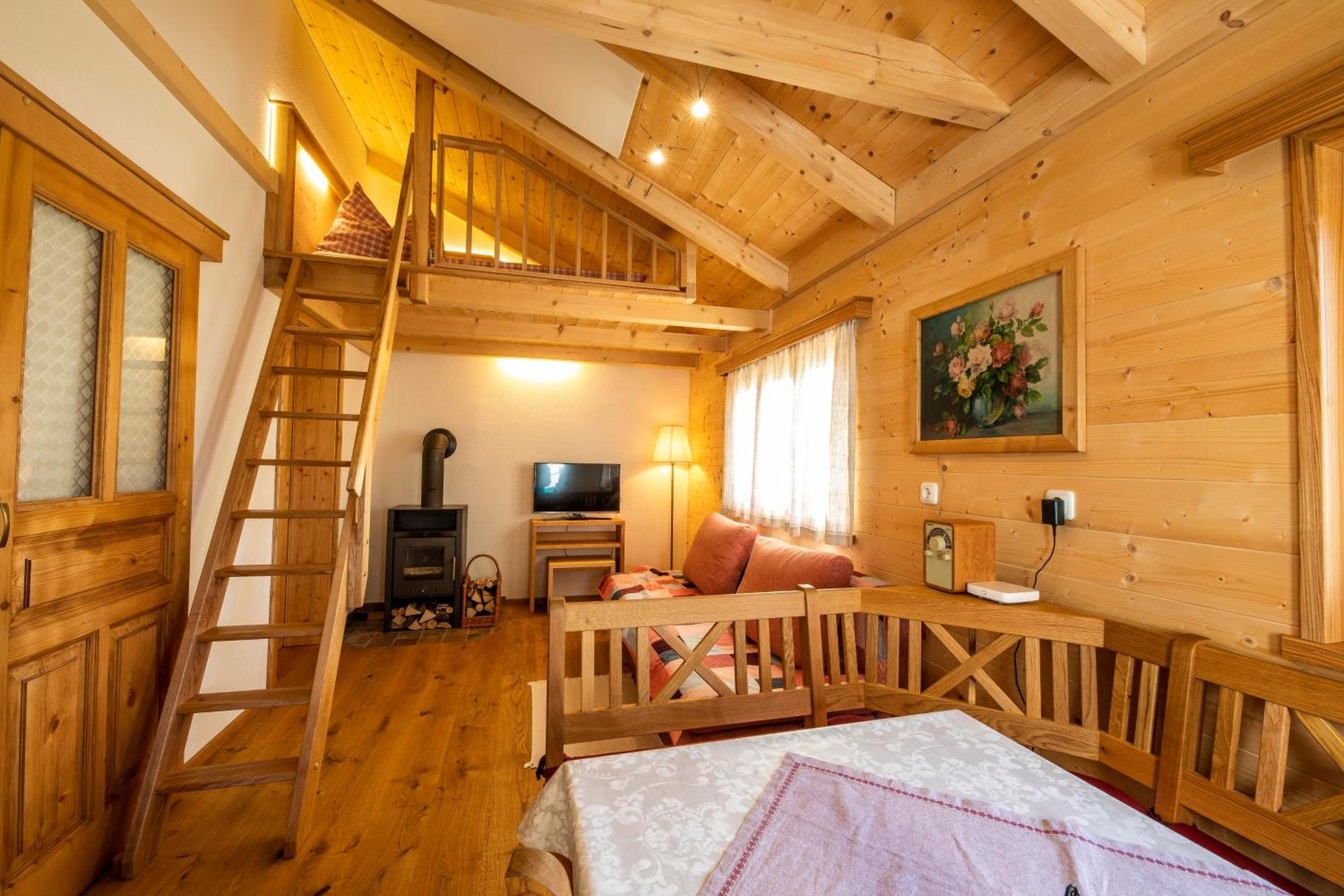 Holiday Home with Bath photo 1
