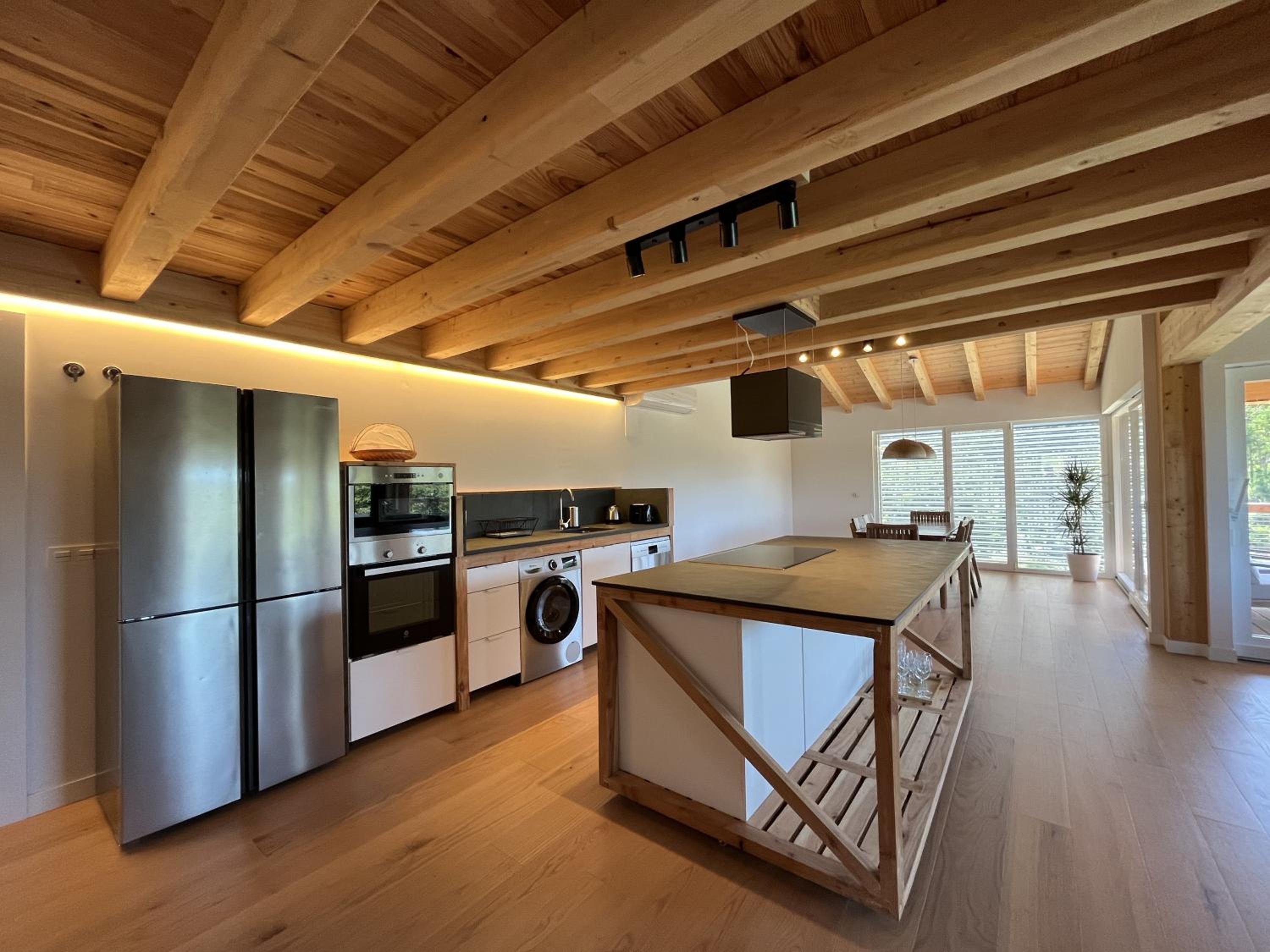 Three-Bedroom Apartment - Photo 11