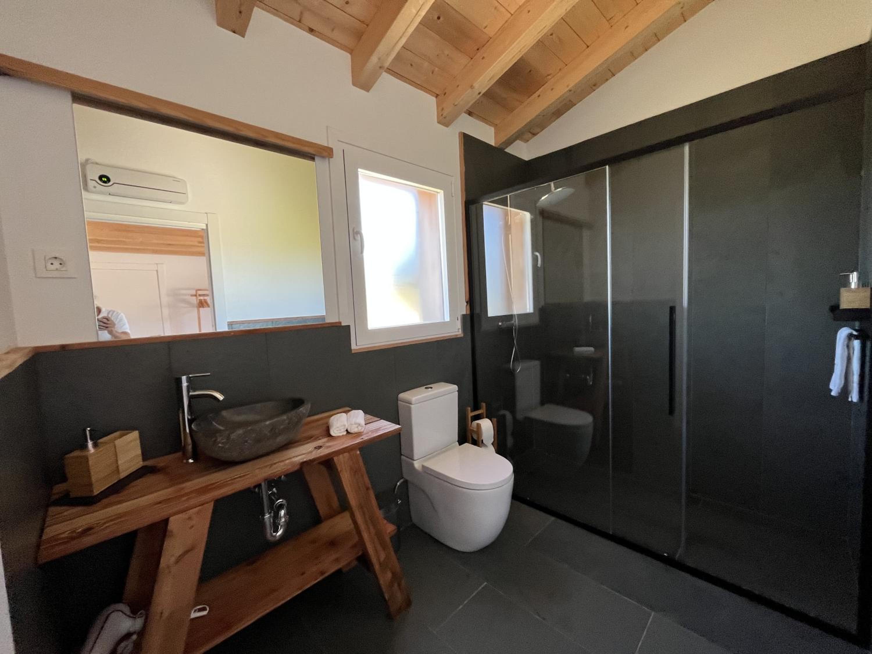 Three-Bedroom Apartment - Photo 16
