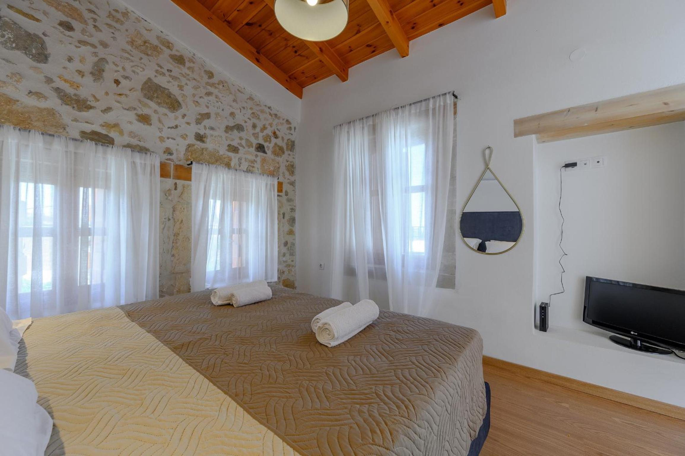 Three-Bedroom Villa photo 2