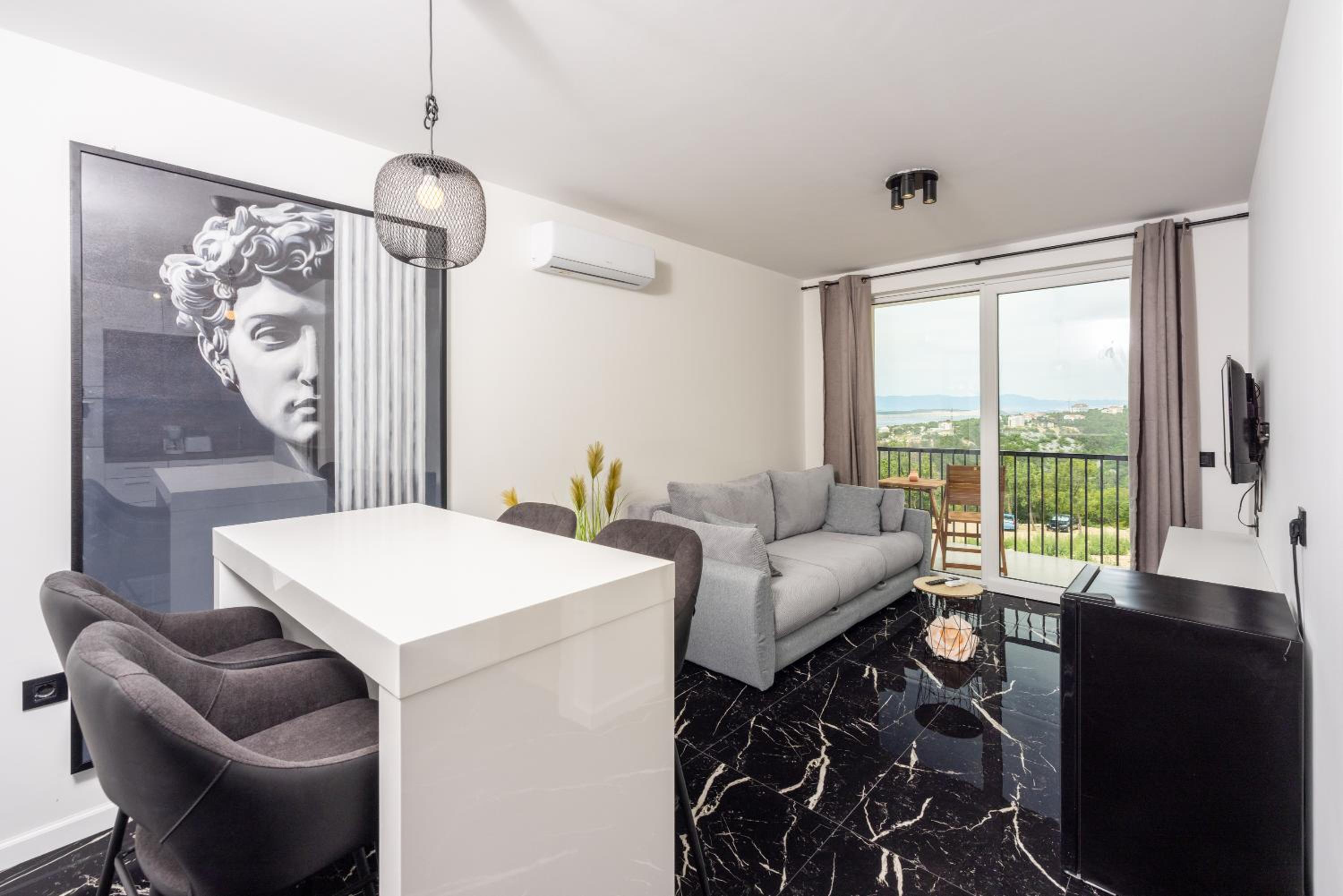 Apartment With Balcony