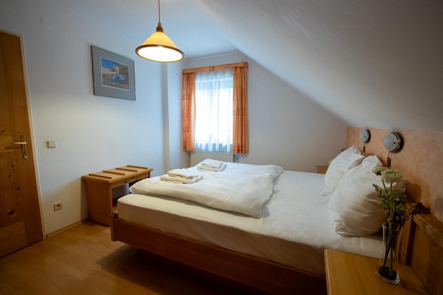 Three-Bedroom Apartment photo 1
