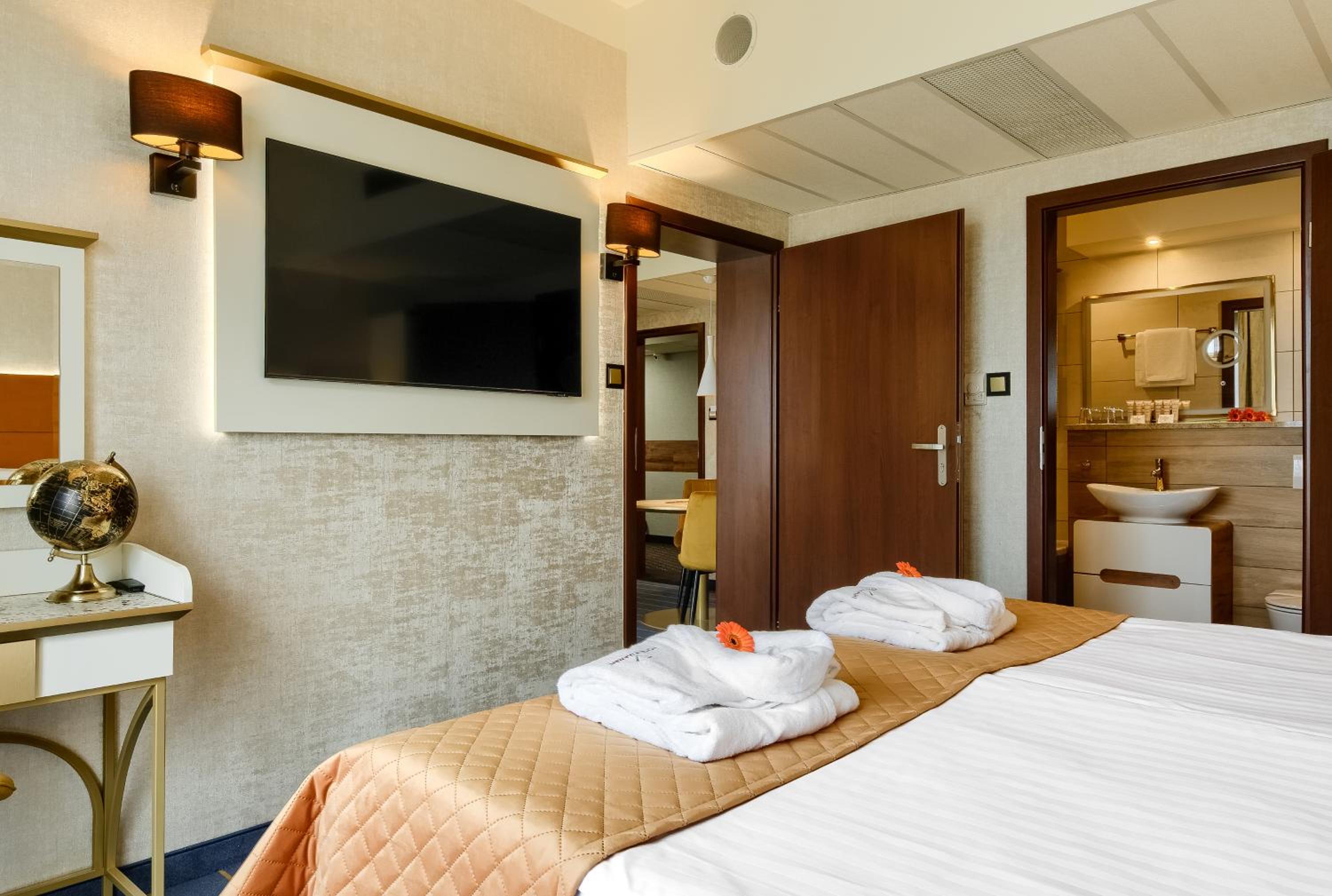 Junior Suite - Photo 2