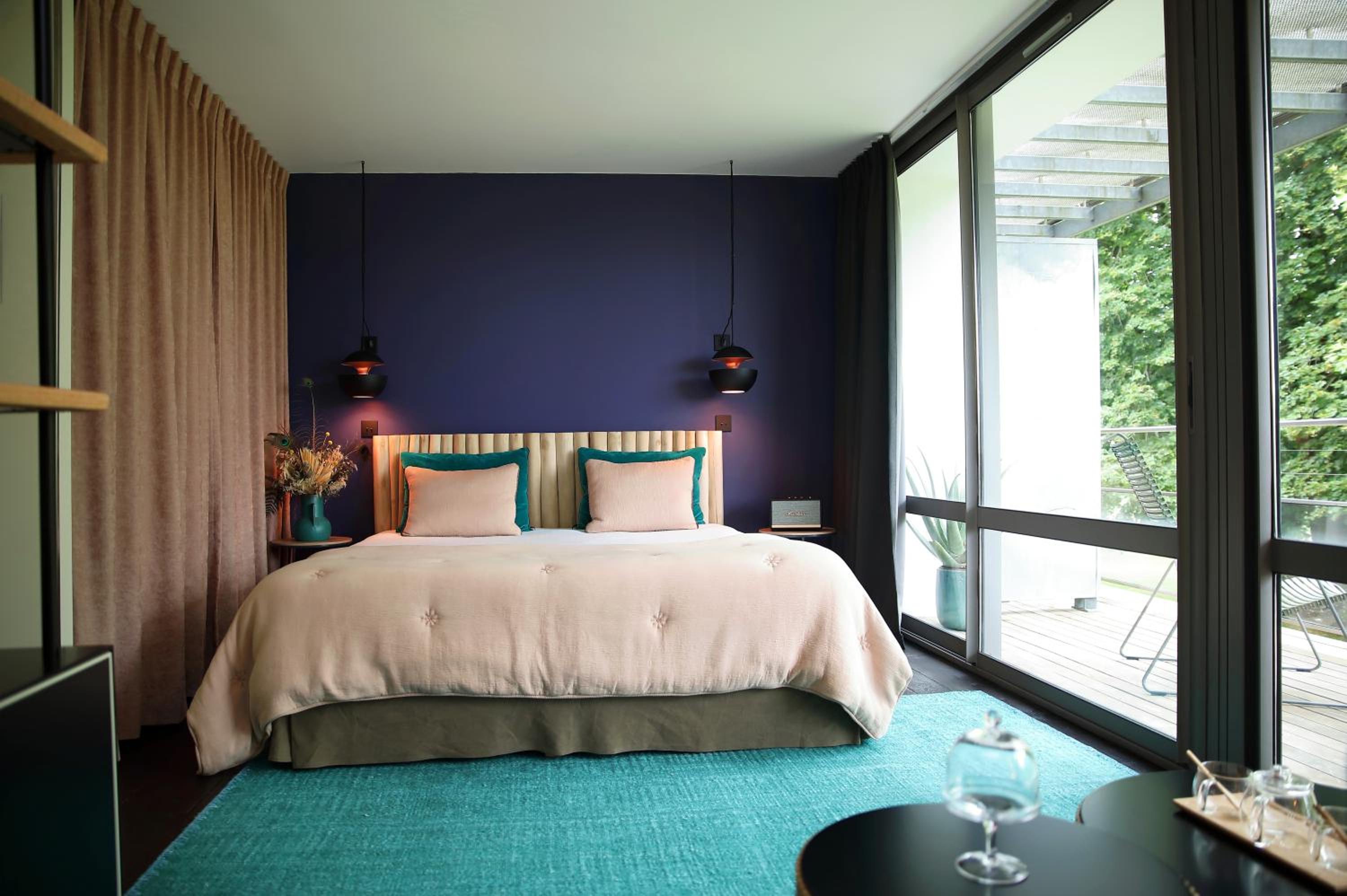 Large Double Room with Terrace - Photo 8