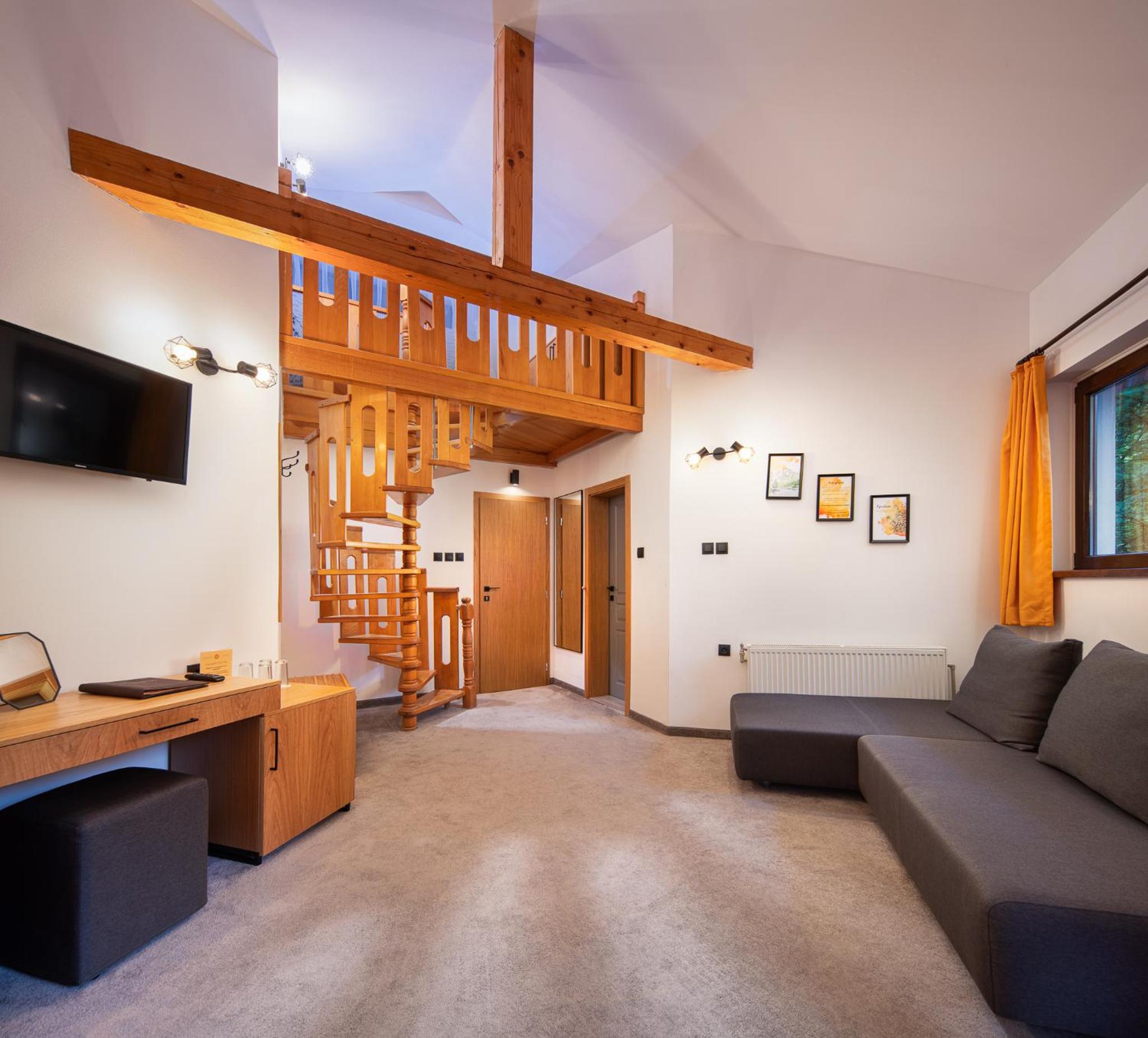 Maisonette photo 2