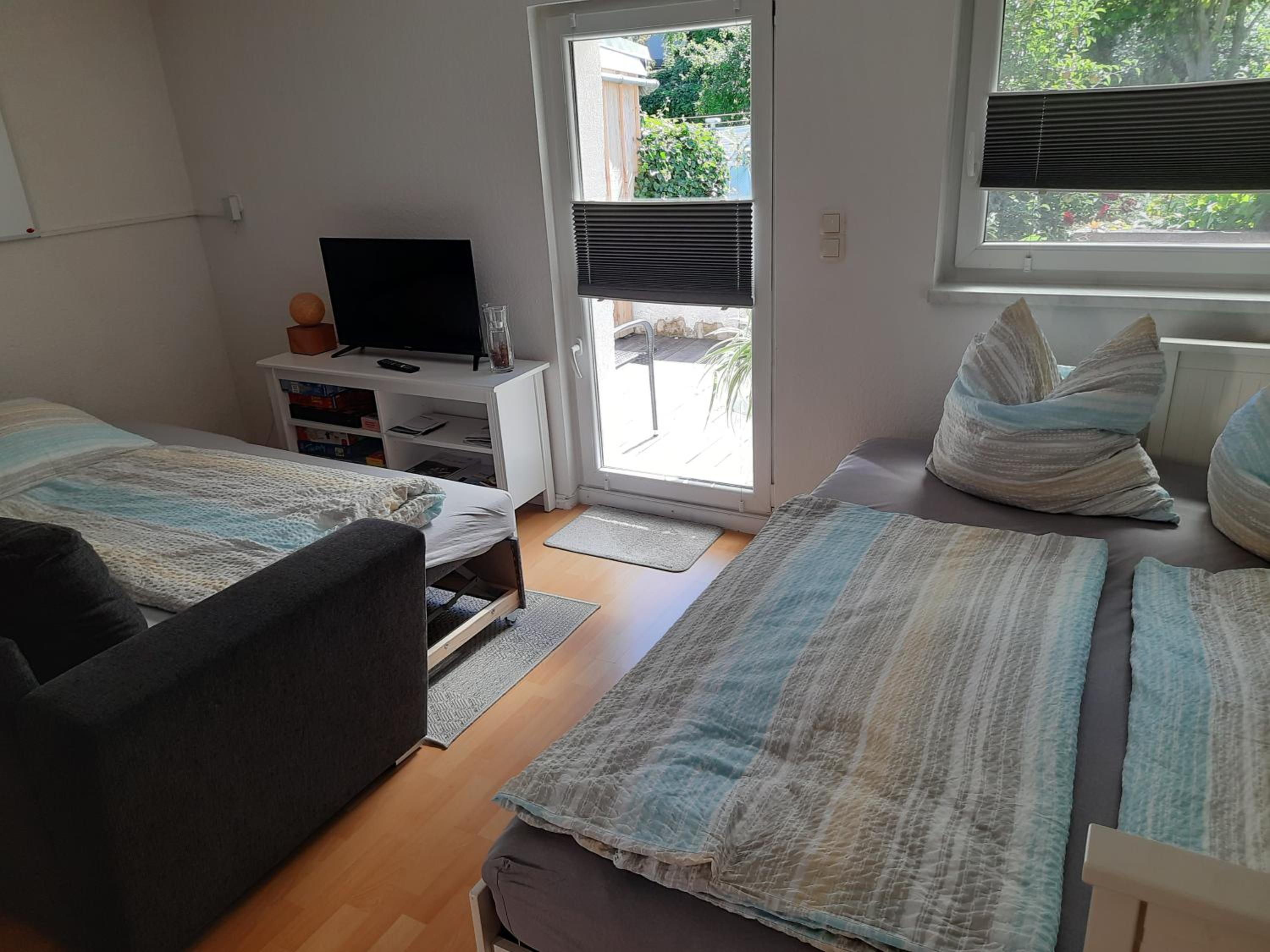 One-Bedroom Apartment photo 1