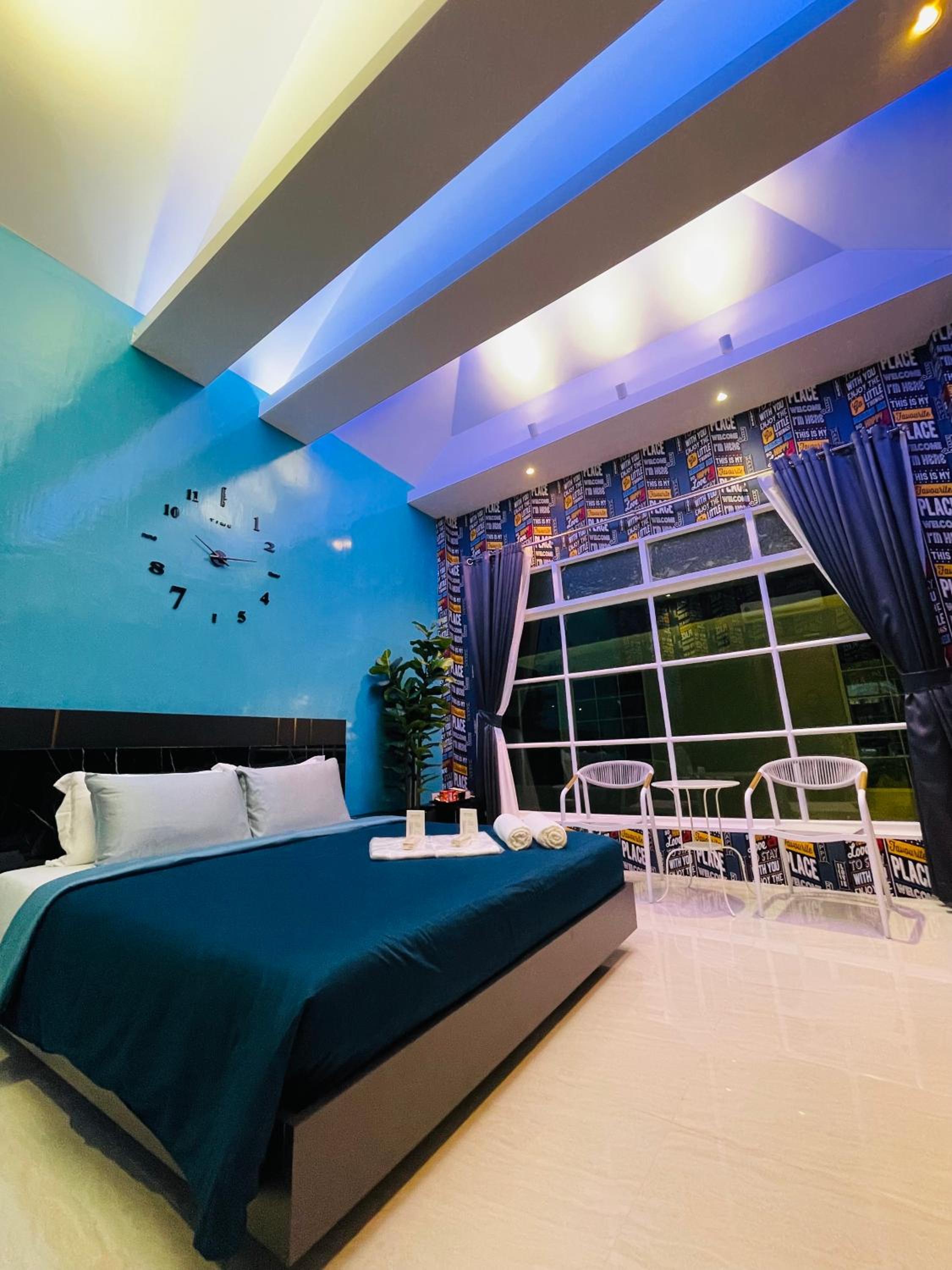 Villa photo 1
