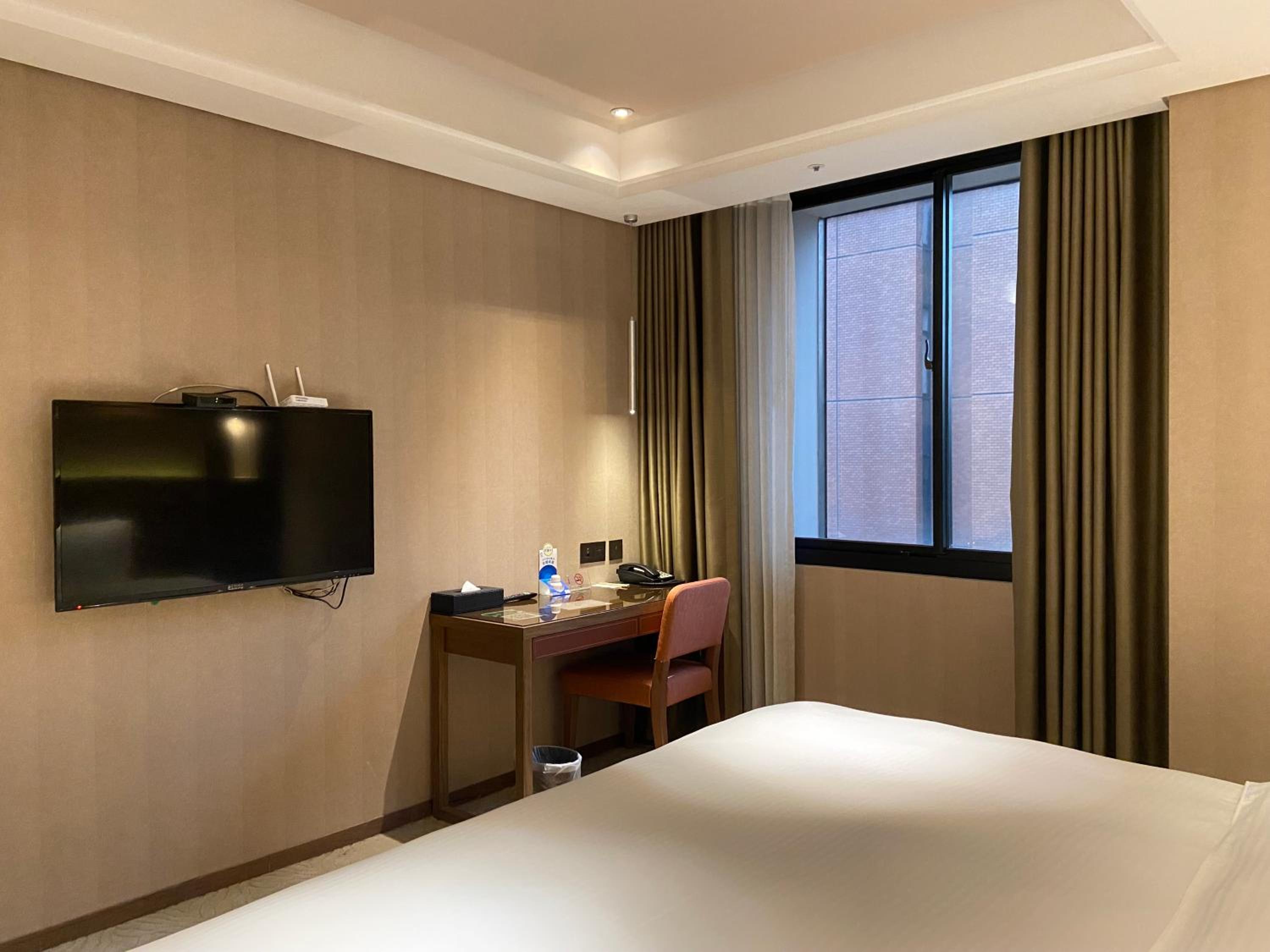 Standard Double Room — the supplier's photographs — photo 2