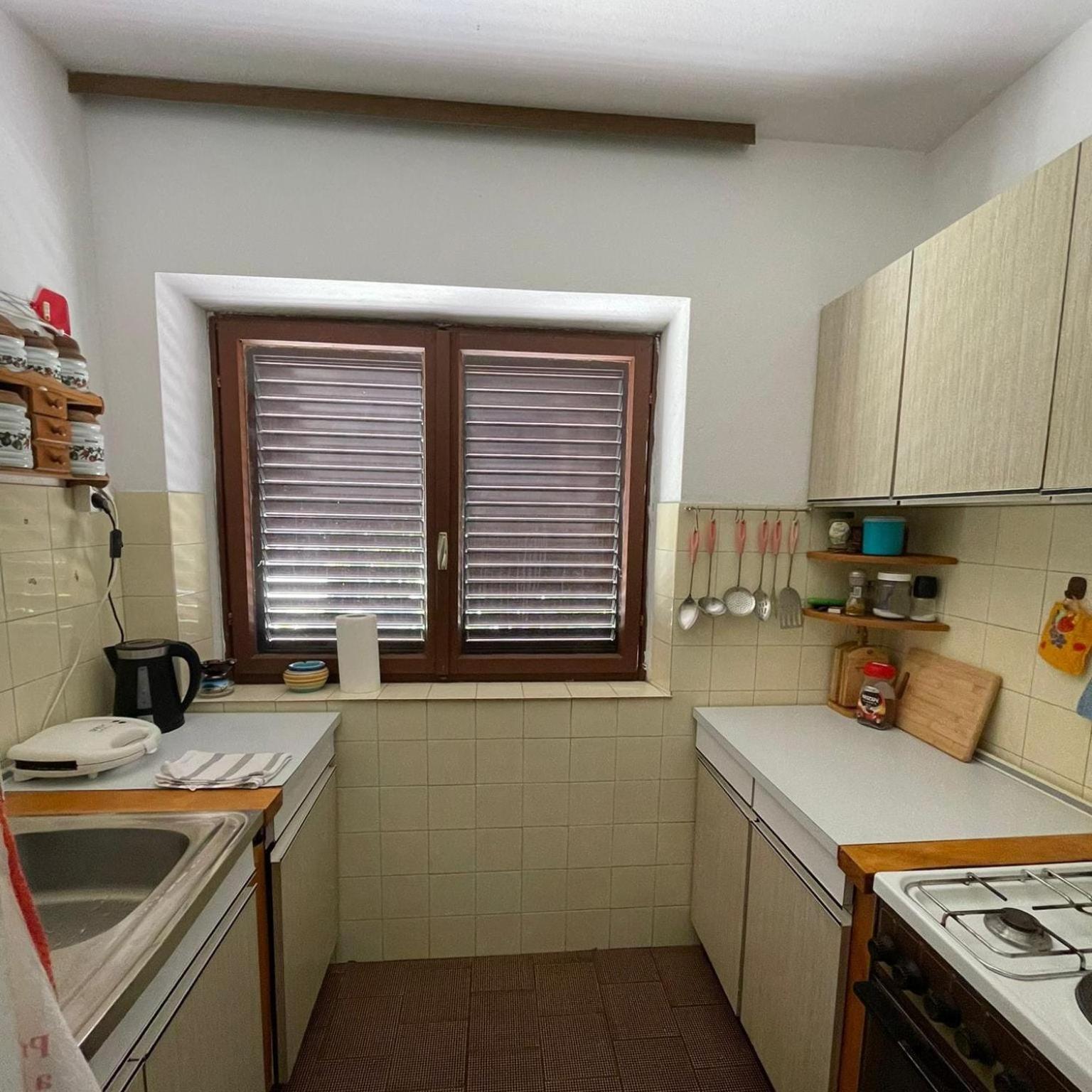 Two-Bedroom House photo 2