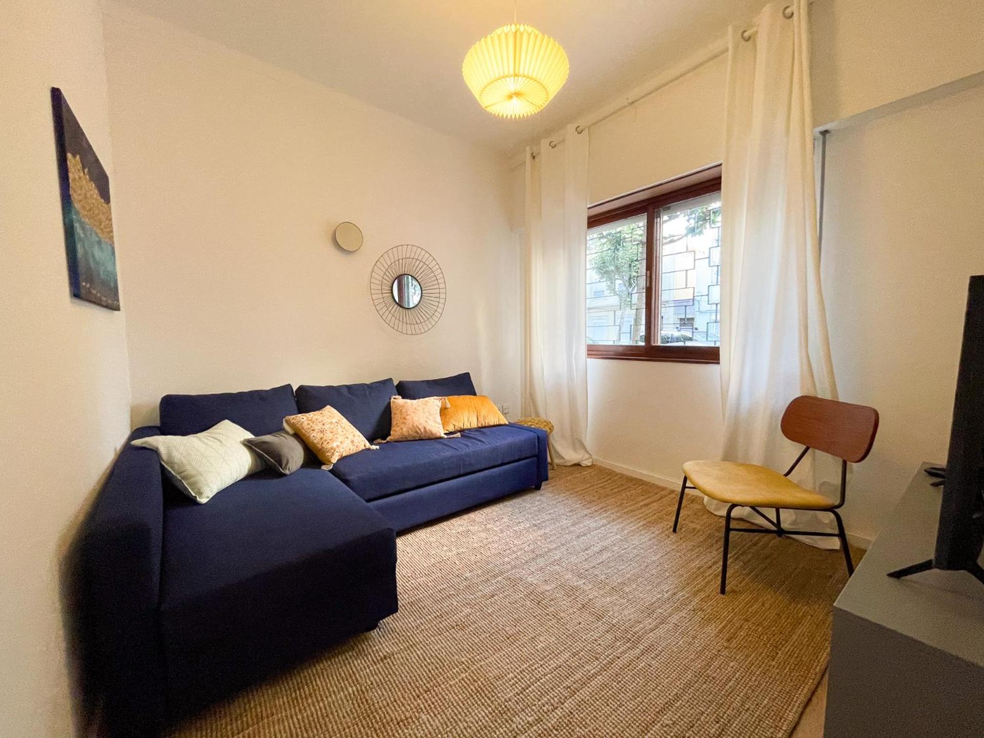 Three-Bedroom House photo 2