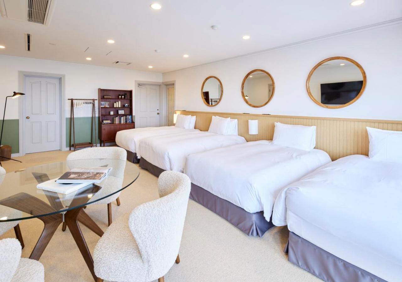 Three-Bedroom Villa - Photo 1