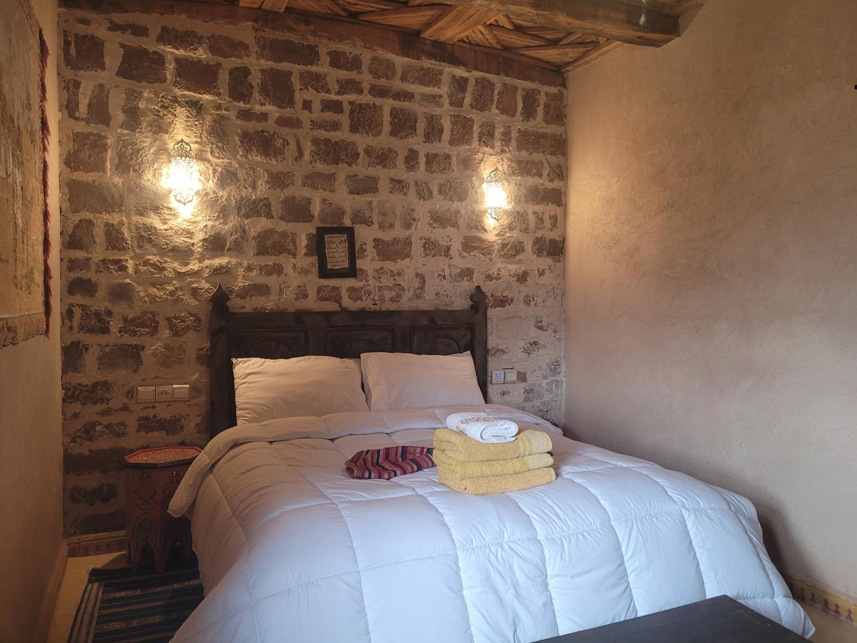Double Room with Mountain View - Photo 8