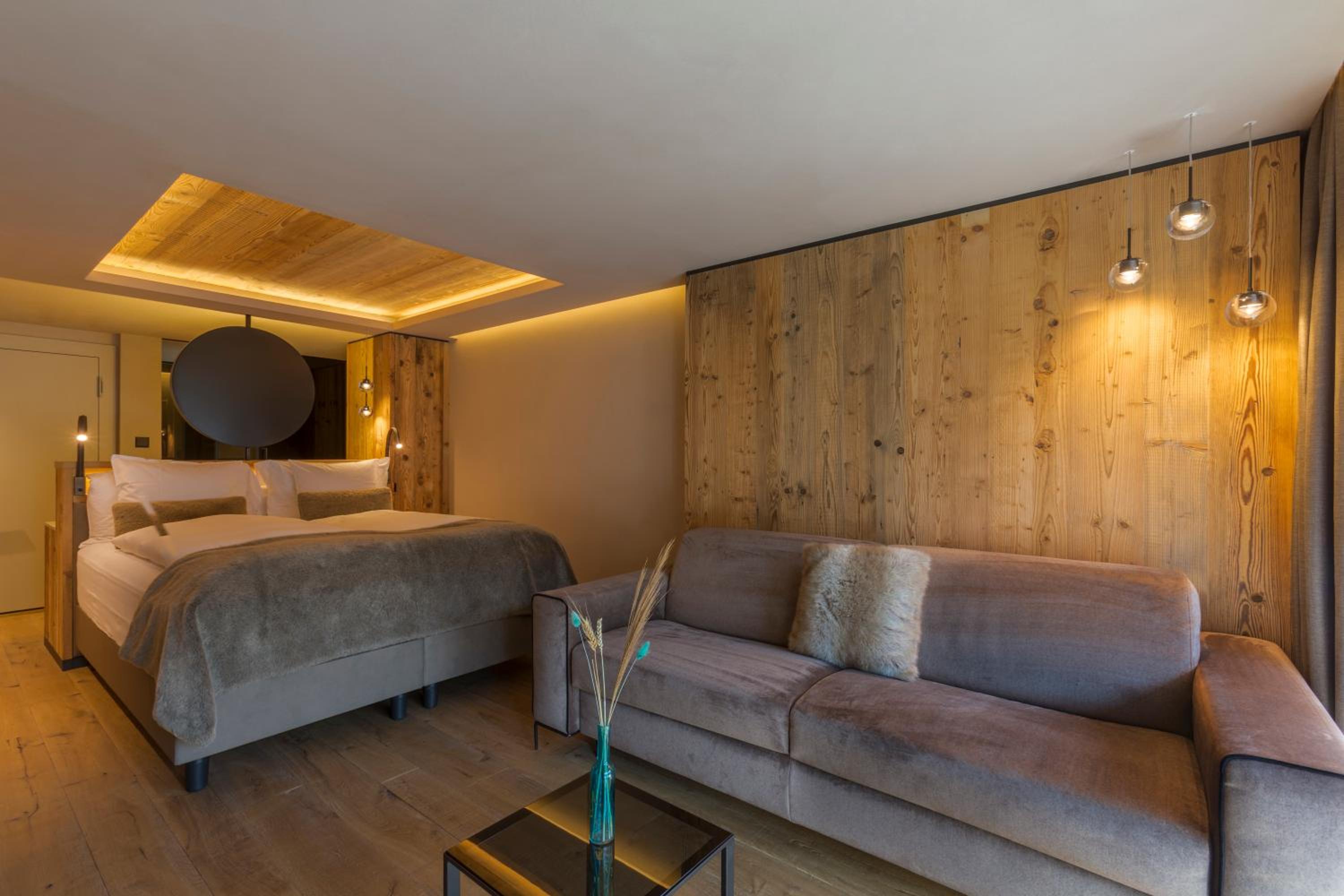 Deluxe Double Room - Photo 1