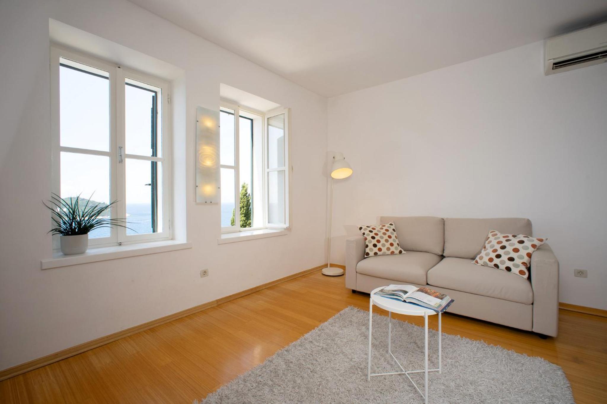 Apartment with Sea View