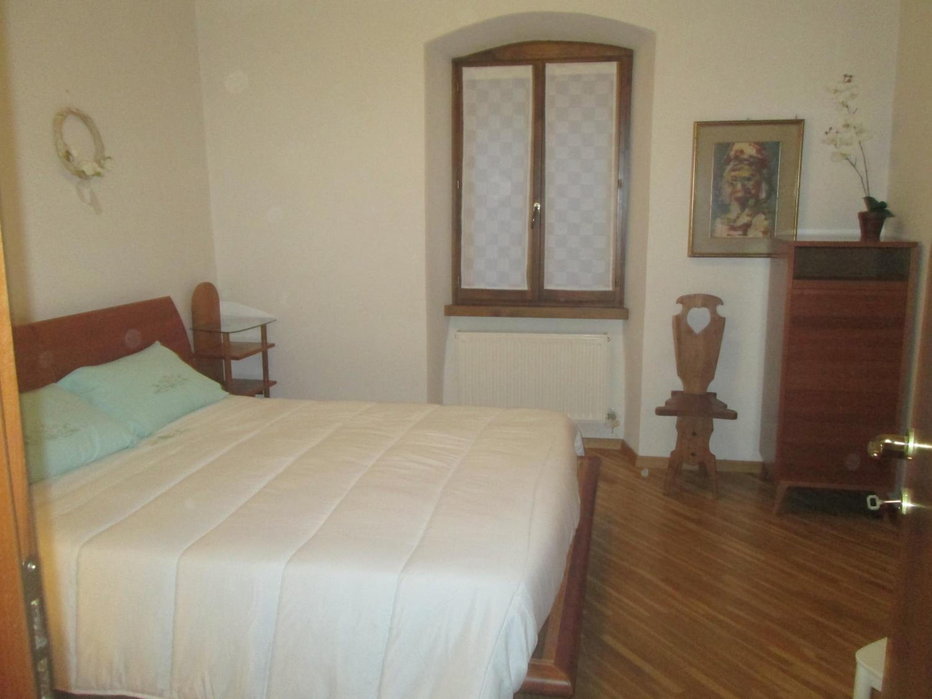 Two-Bedroom Apartment First Floor photo 2
