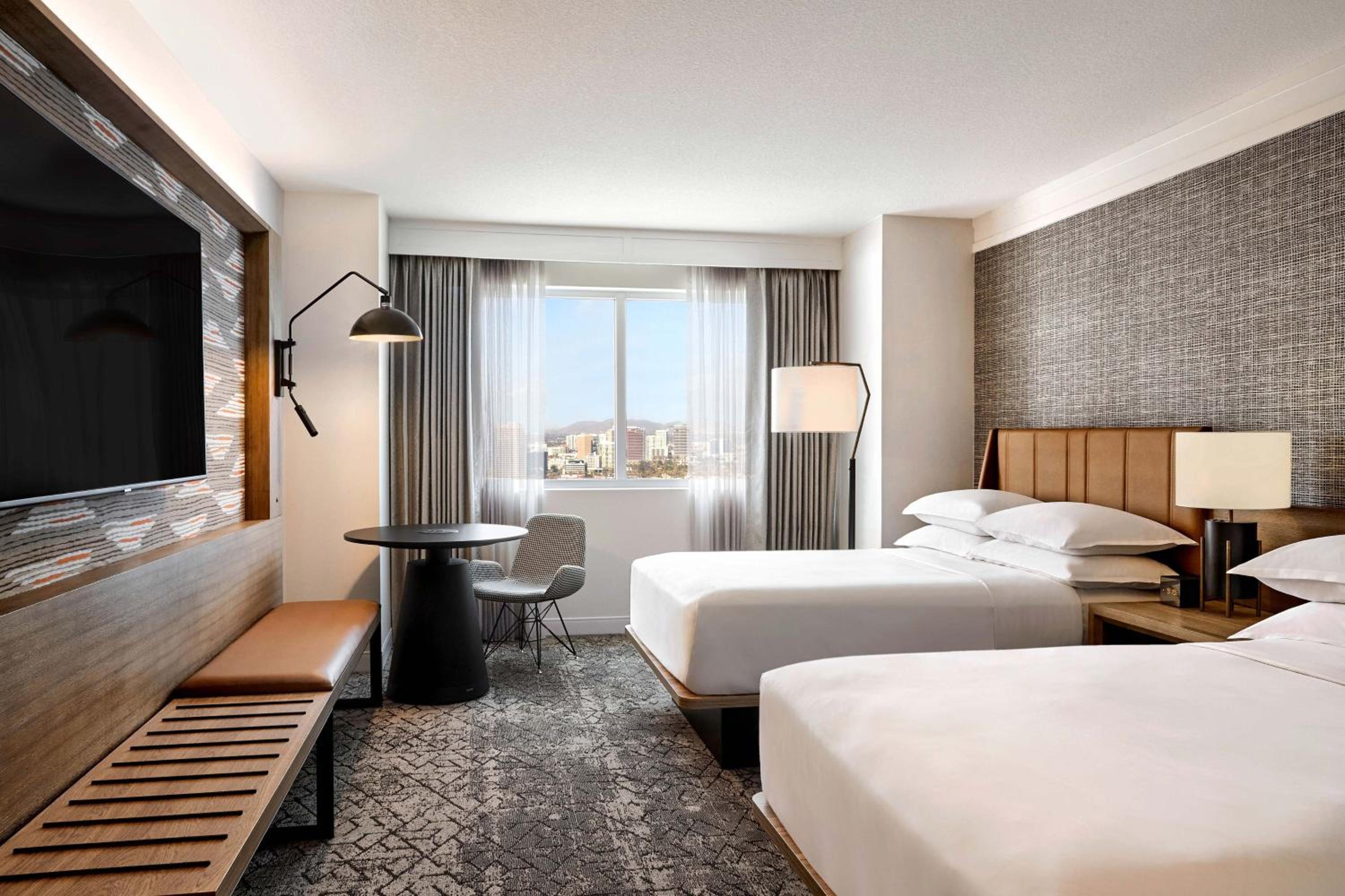 Traditional Room, Guest room, 2 Double, City view, Low floor - Photo 1