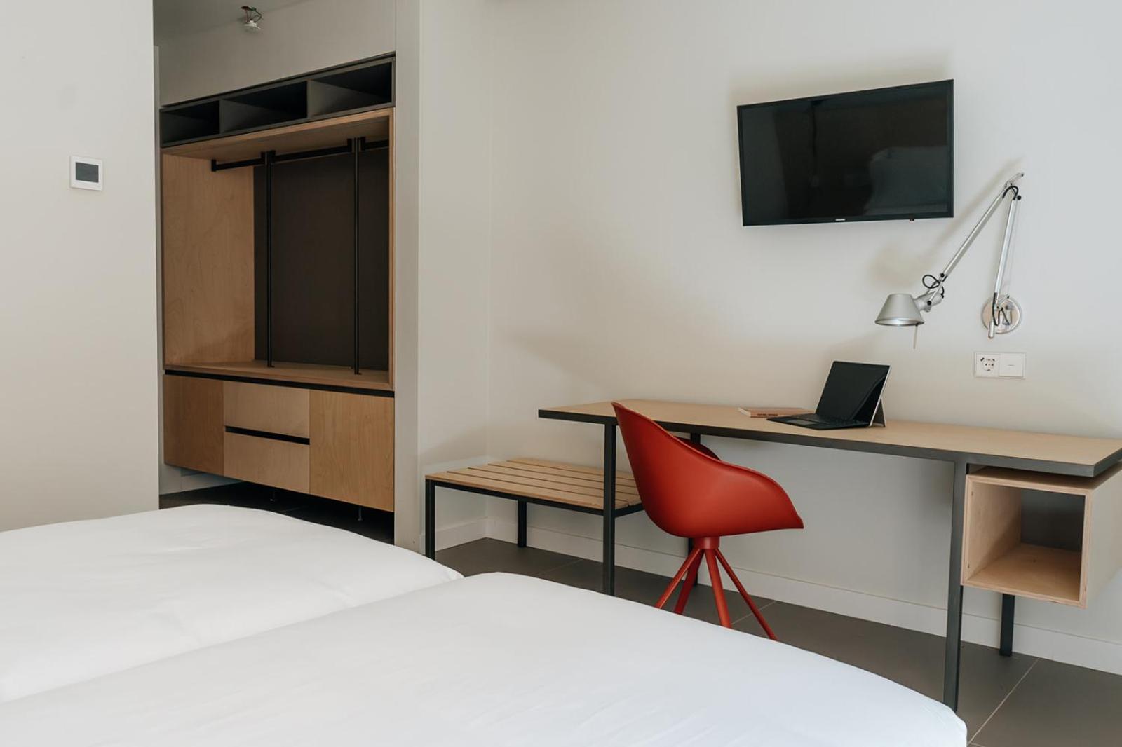 Double or Twin Room - Photo 2