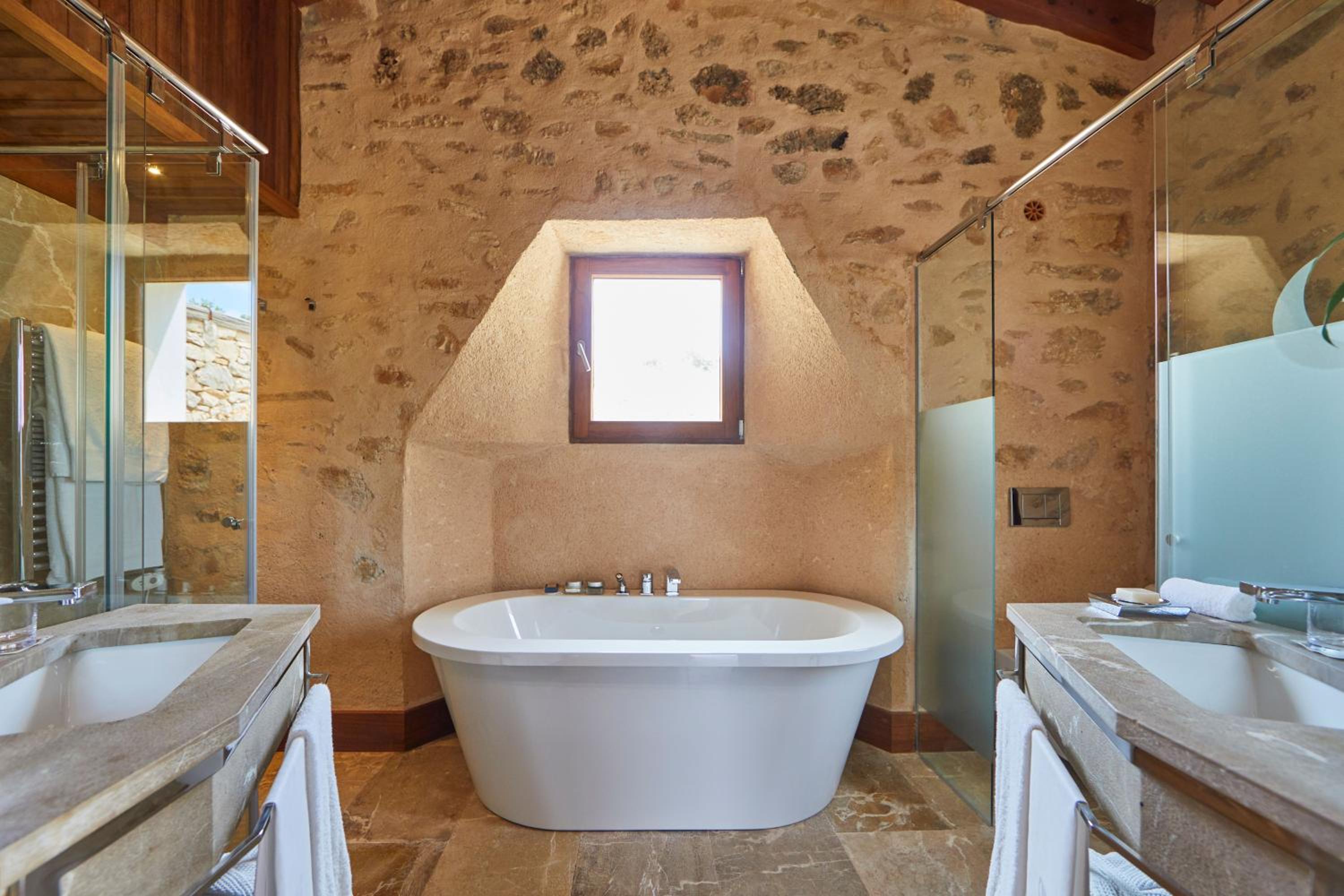 Suite with Private Pool photo 3