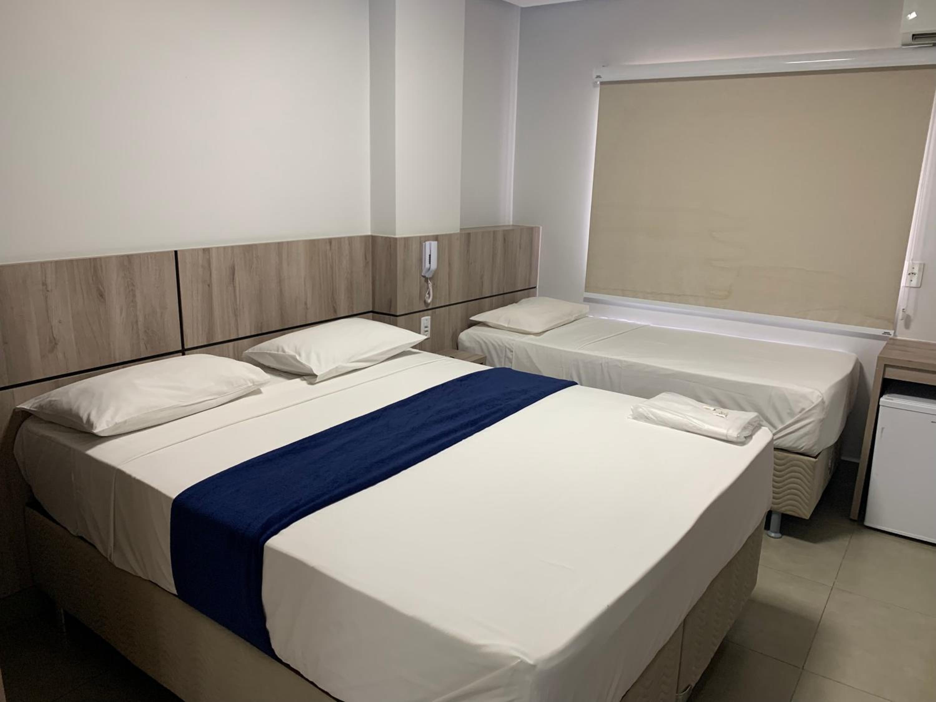 Deluxe Room (1 adult + 1 child)