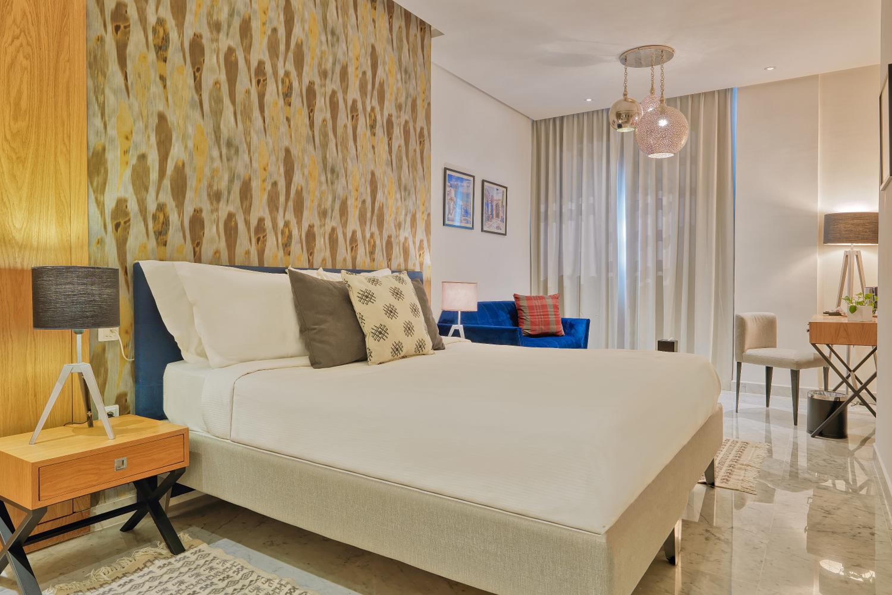 Deluxe King Room