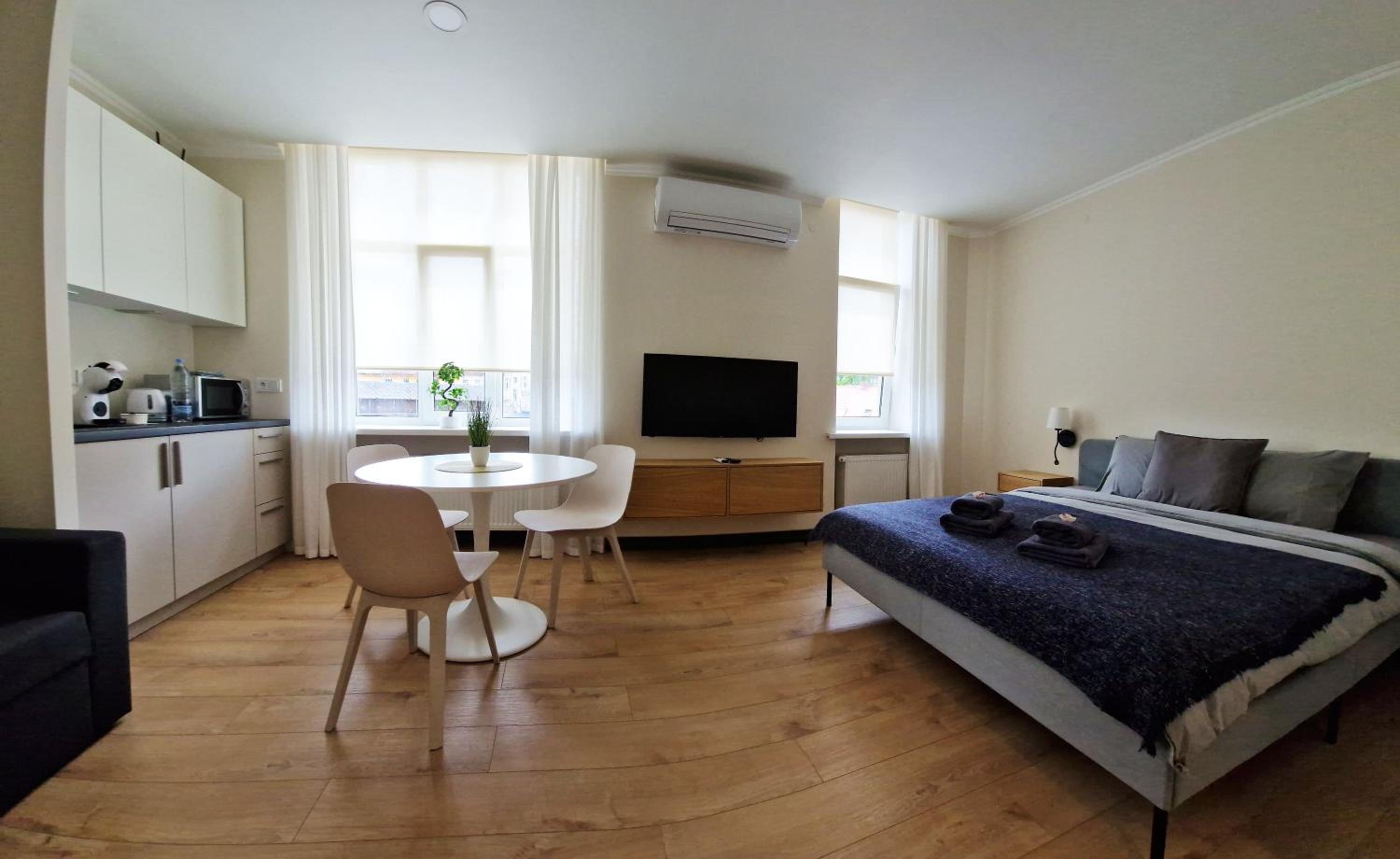 Studio Apartment photo 3