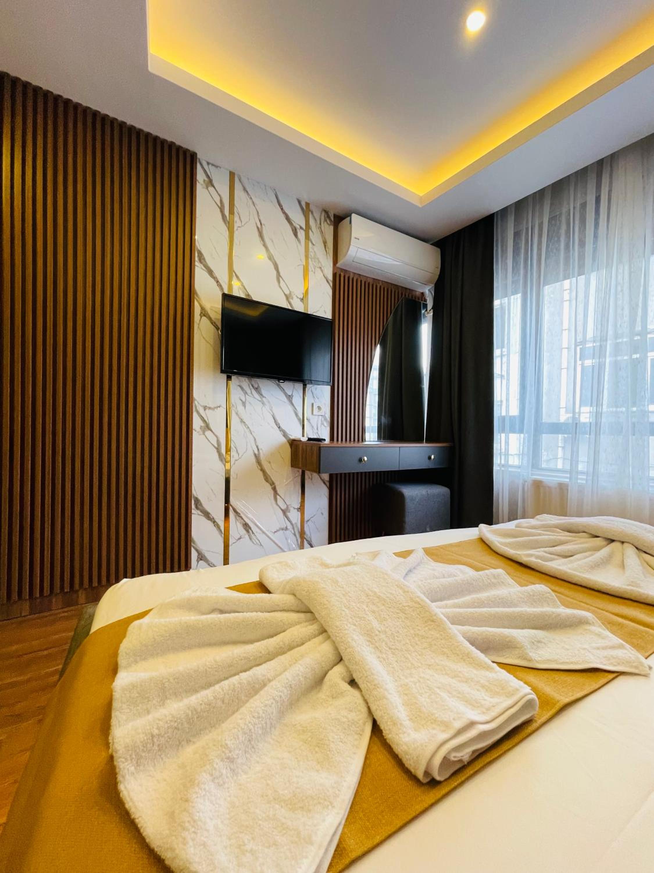 Deluxe Double Room photo 2